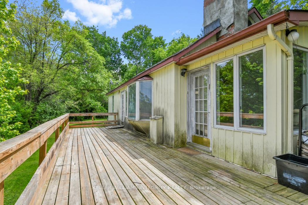 Photo 2 of 124 Swift Street, Ottawa, Dunrobin Shores — HOMEH