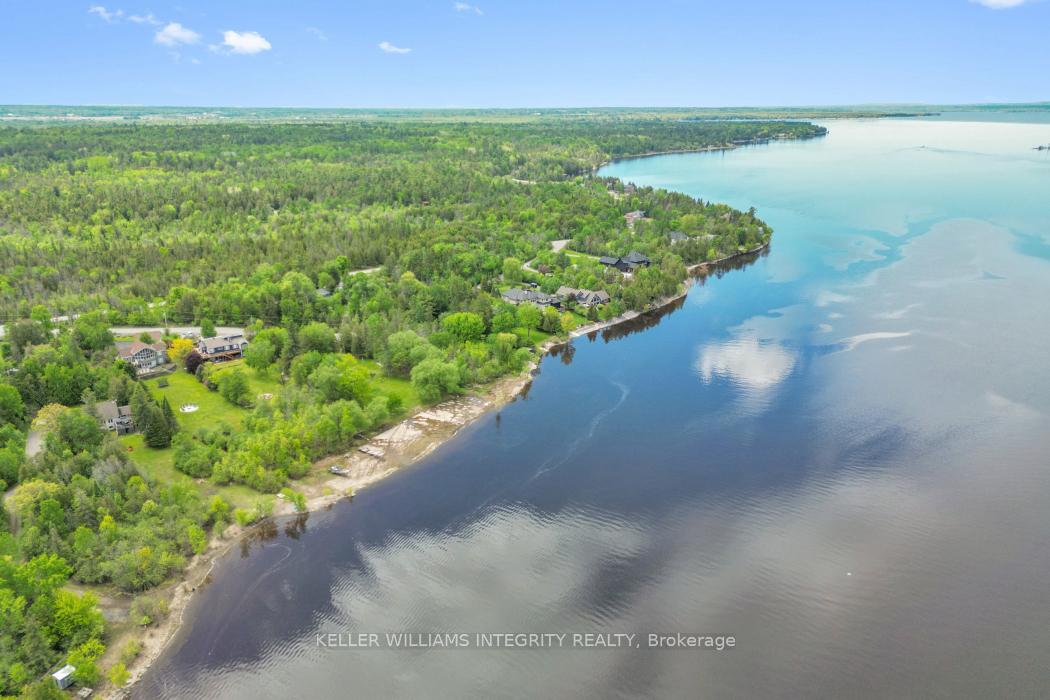 Photo 4 of 124 Swift Street, Ottawa, Dunrobin Shores — HOMEH