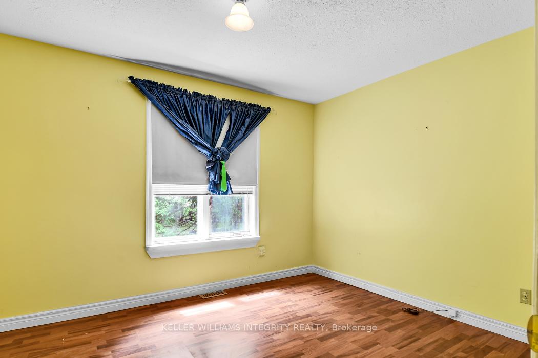 Photo 12 of 124 Swift Street, Ottawa, Dunrobin Shores — HOMEH