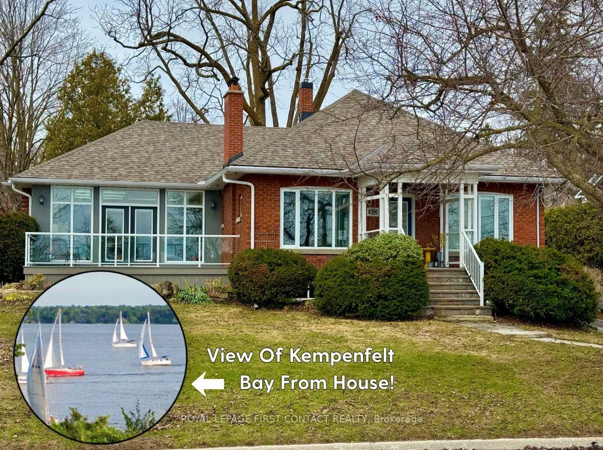 Front of 162 Kempenfelt Drive