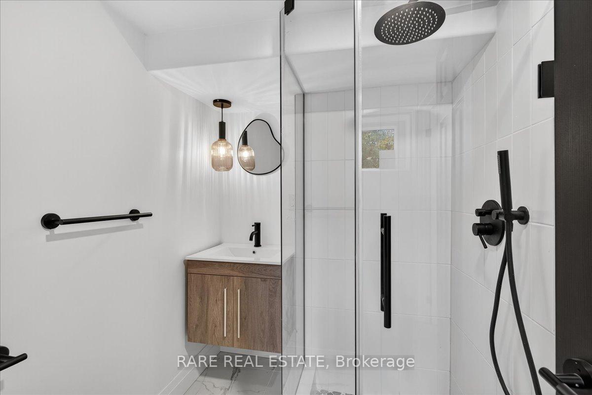Photo 39 of 425 Codrington Street, Barrie, Codrington — HOMEH
