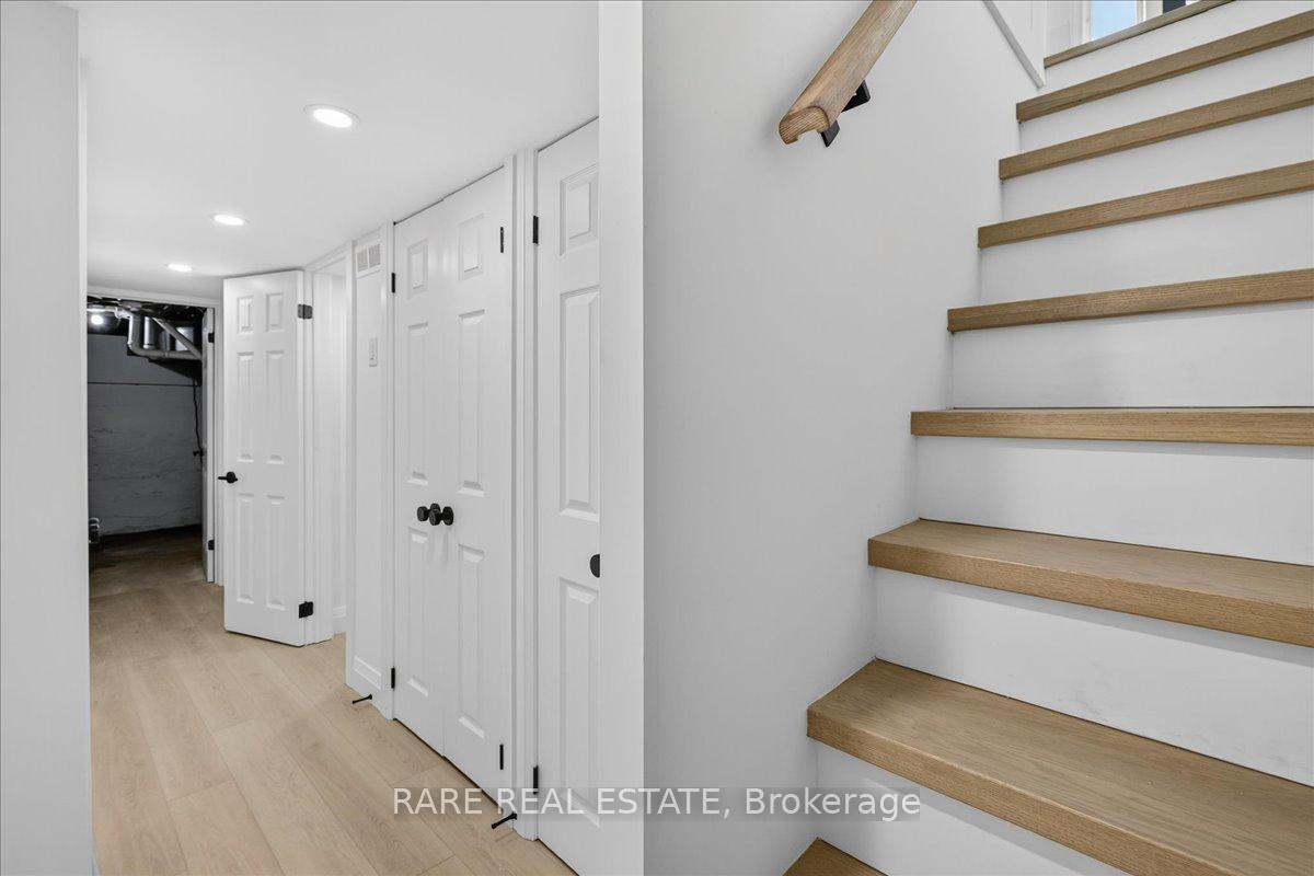 Photo 44 of 425 Codrington Street, Barrie, Codrington — HOMEH