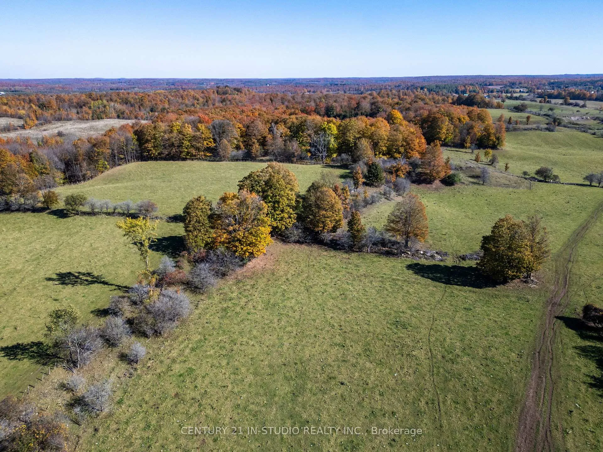 Photo 15 of 235609 Concession 2C, Chatsworth — HOMEH