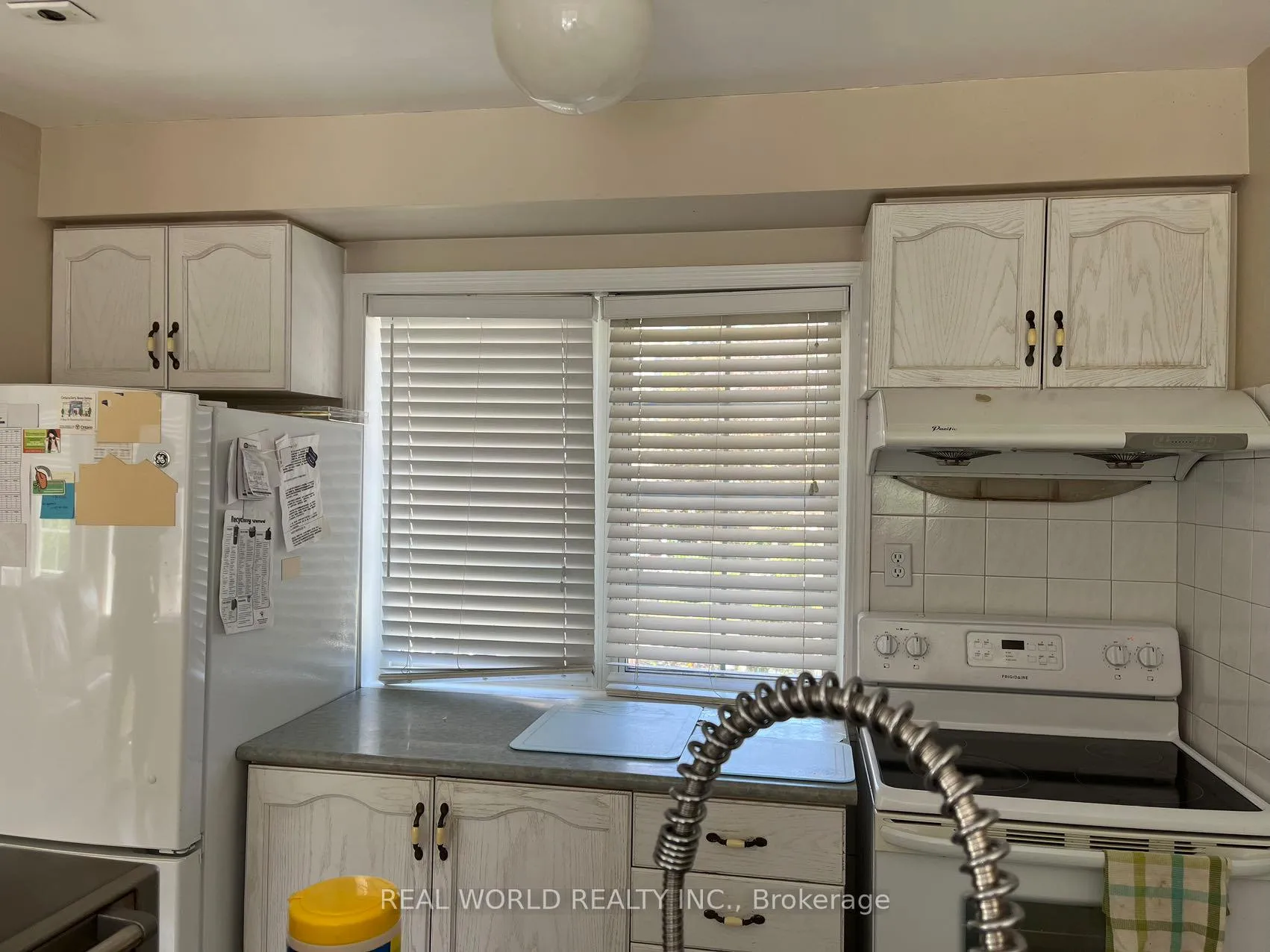 Photo 5 of Unit 13, 8 Cox Boulevard, Markham, Unionville — HOMEH