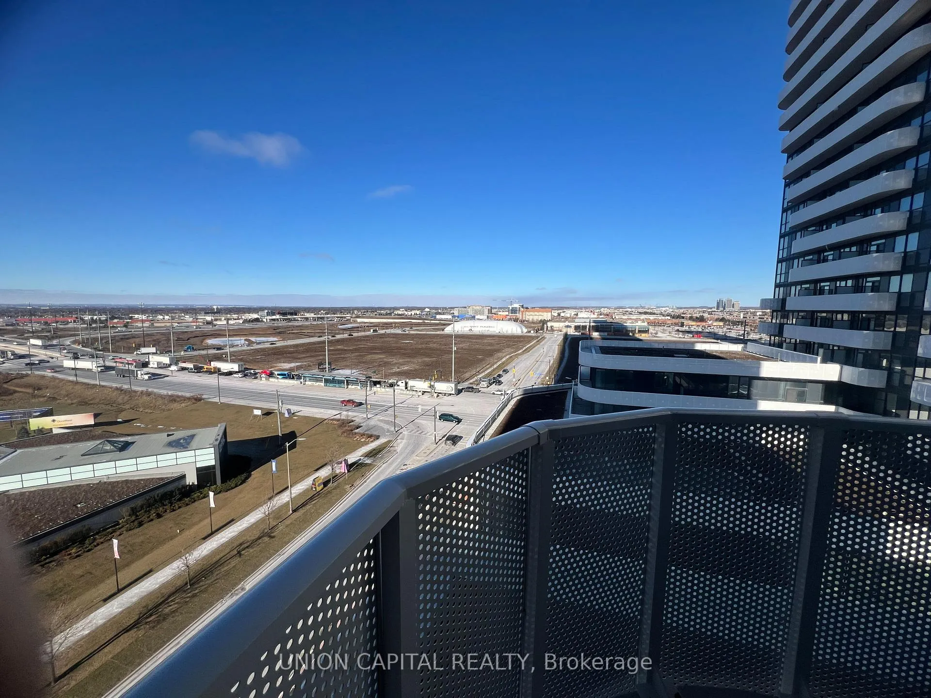 Photo 10 of Unit 1011, 195 Commerce Street, Vaughan, Concord — HOMEH
