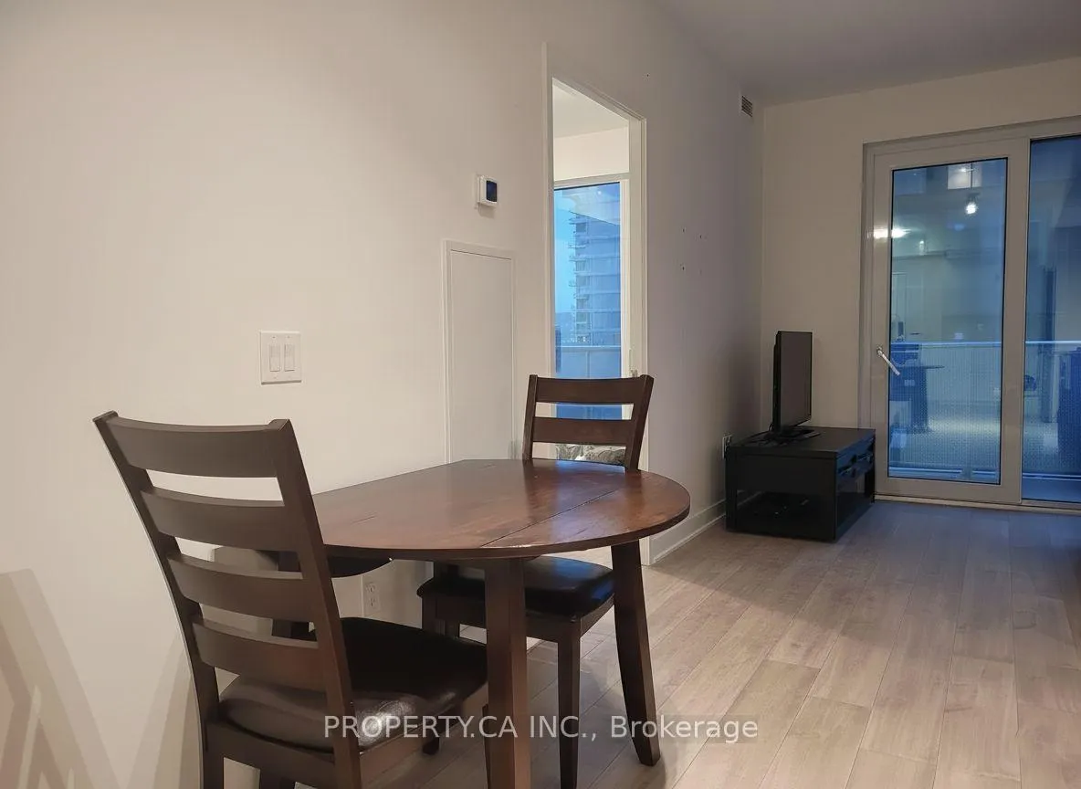Photo 4 of Unit 1709, 100 Dalhousie Street, Toronto, Church-Yonge Corridor — HOMEH