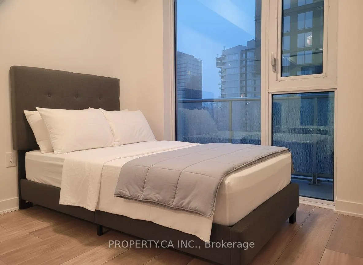 Photo 5 of Unit 1709, 100 Dalhousie Street, Toronto, Church-Yonge Corridor — HOMEH