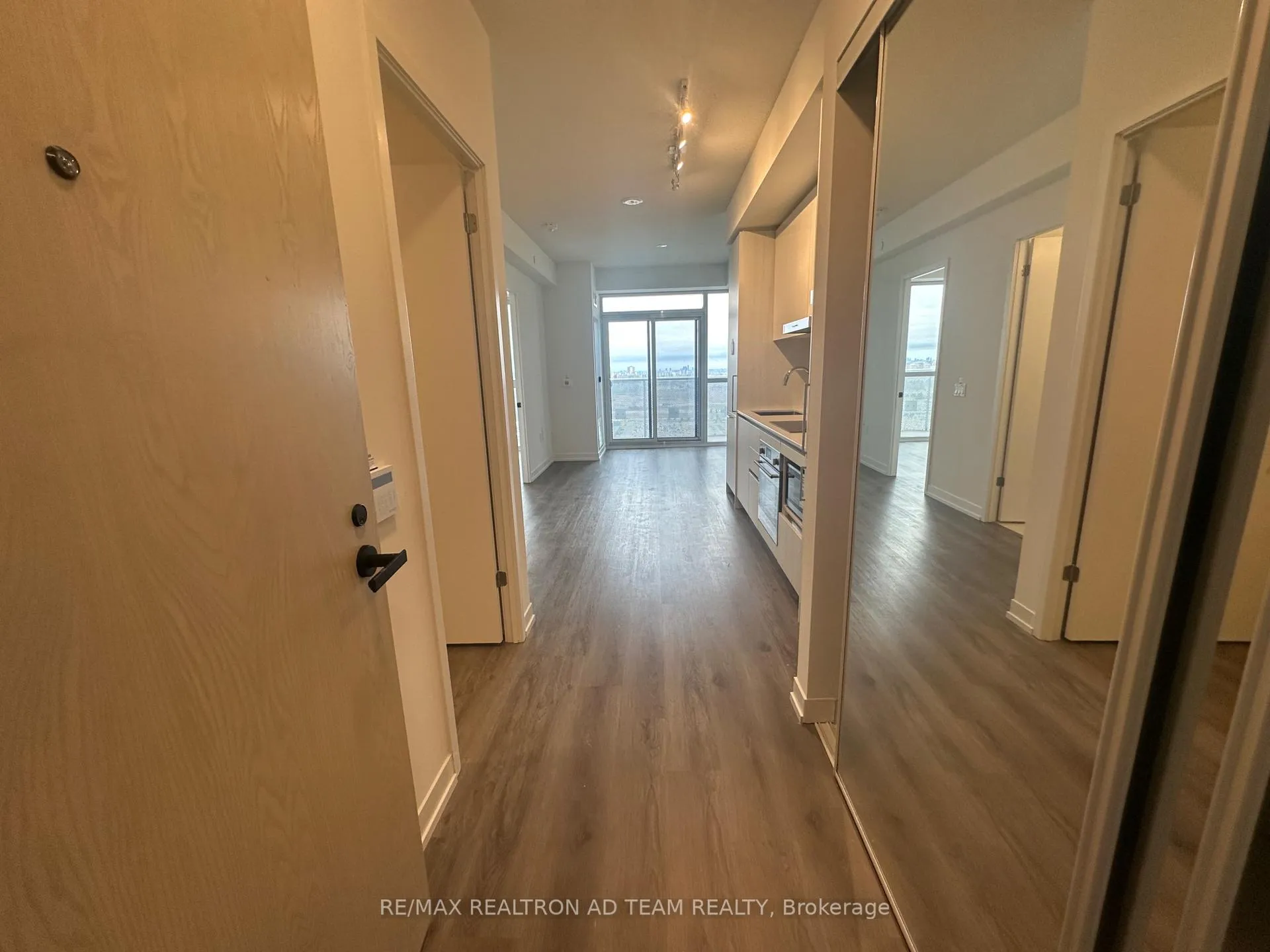 Photo 1 of Unit 2503, 225 Commernce Street, Vaughan, Vaughan Corporate Centre — HOMEH