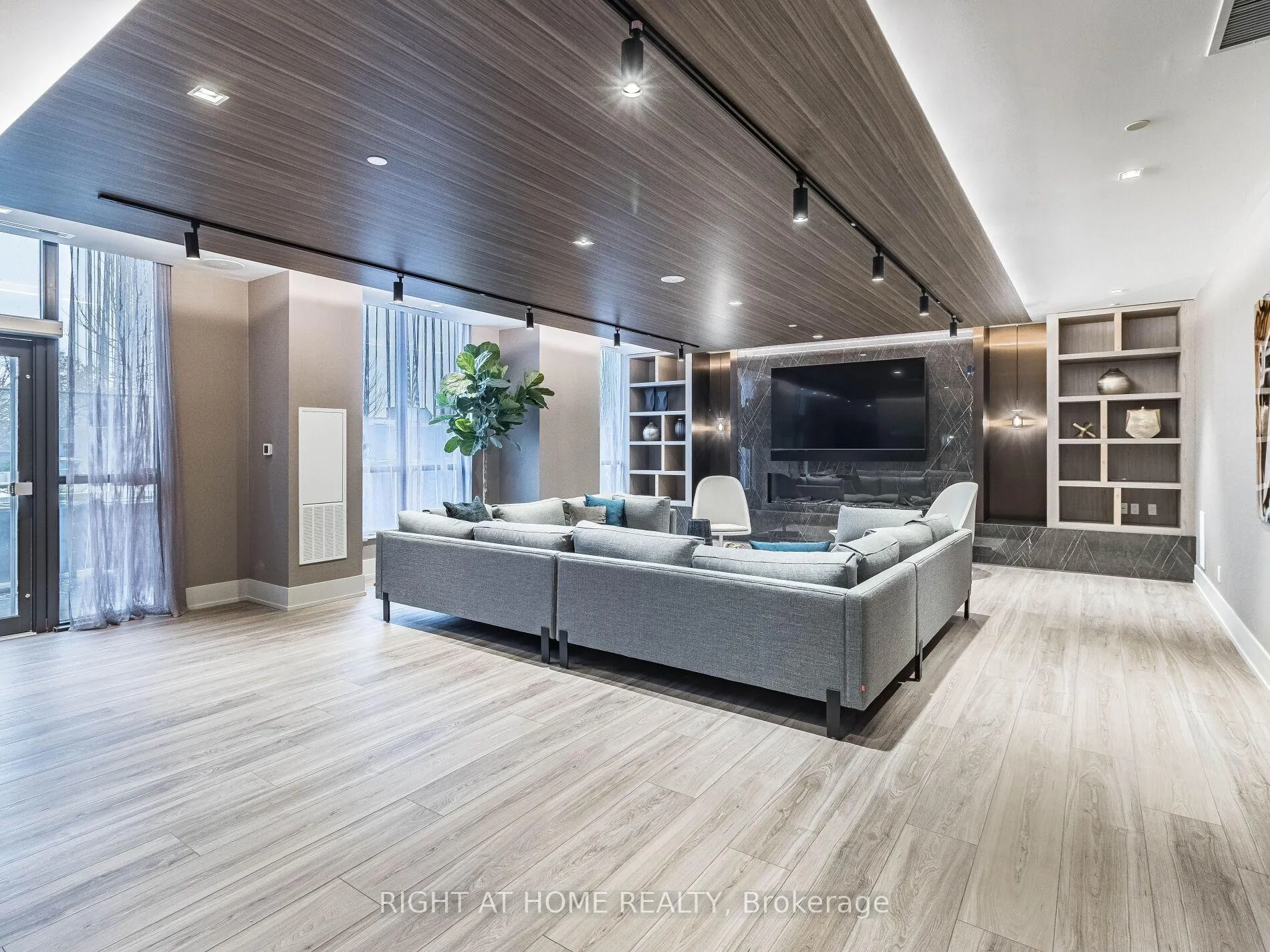 Photo 6 of Unit 314, 286 Main Street, Toronto, East End-Danforth — HOMEH
