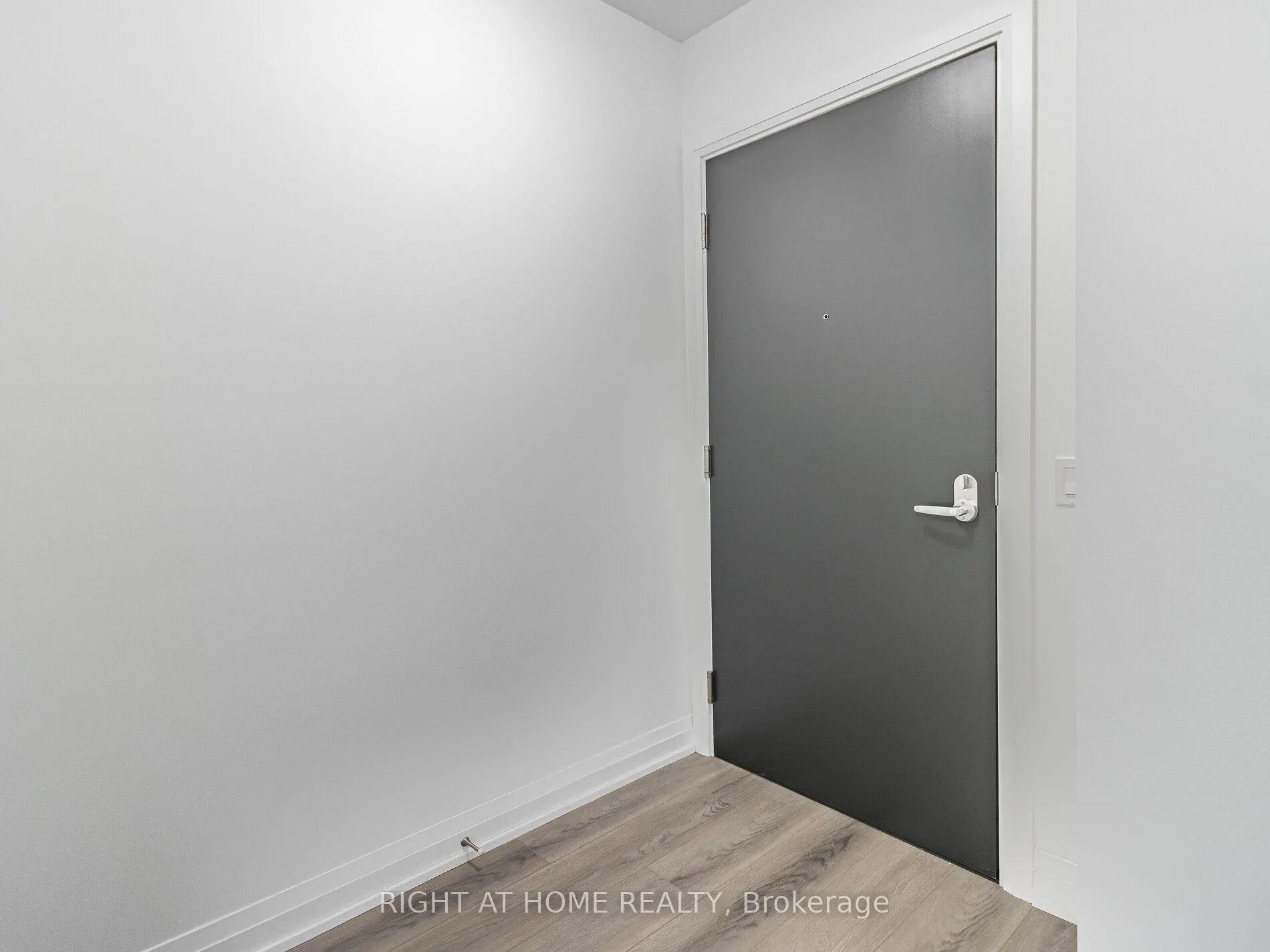 Photo 9 of Unit 314, 286 Main Street, Toronto, East End-Danforth — HOMEH