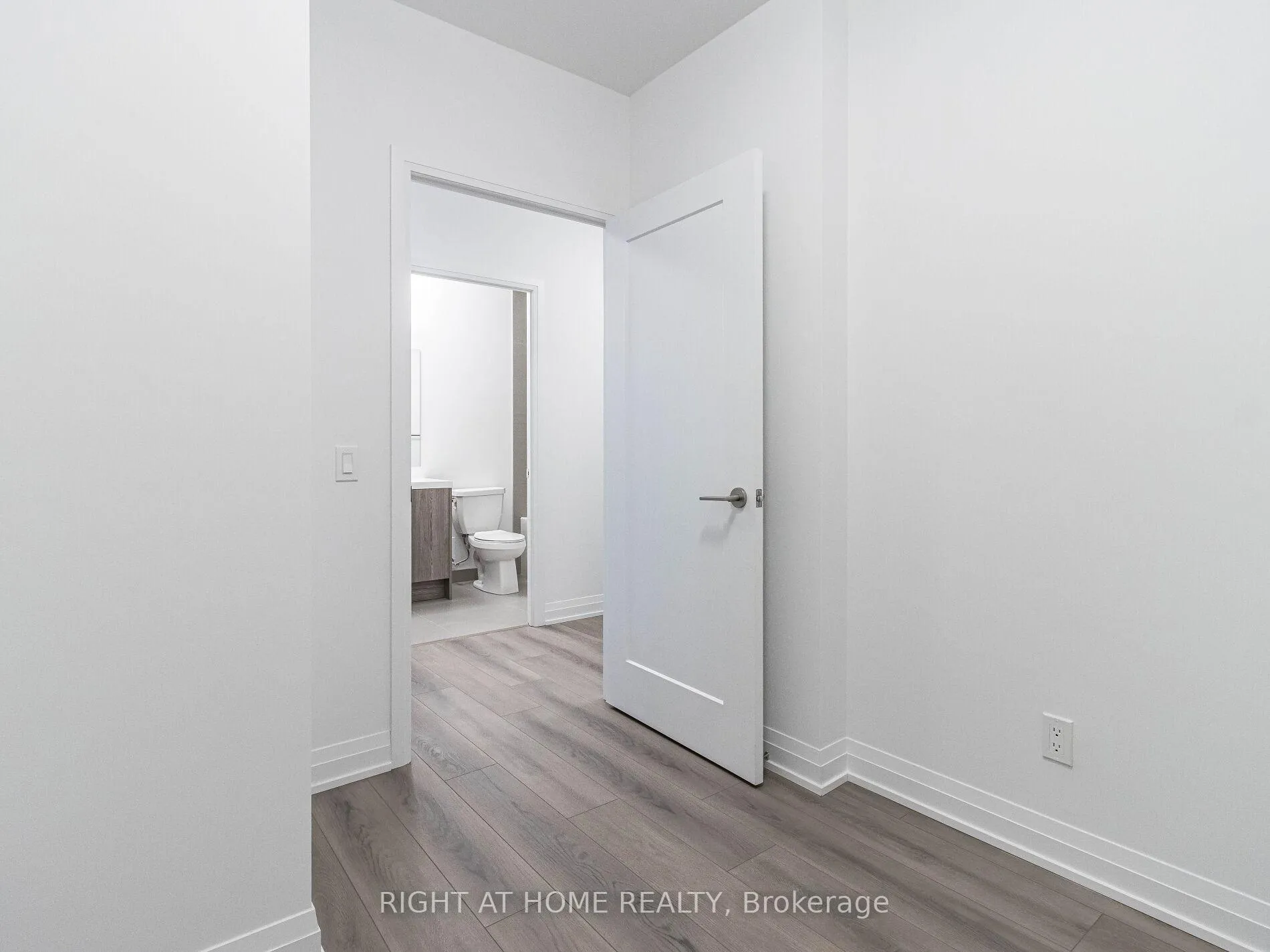 Photo 15 of Unit 314, 286 Main Street, Toronto, East End-Danforth — HOMEH