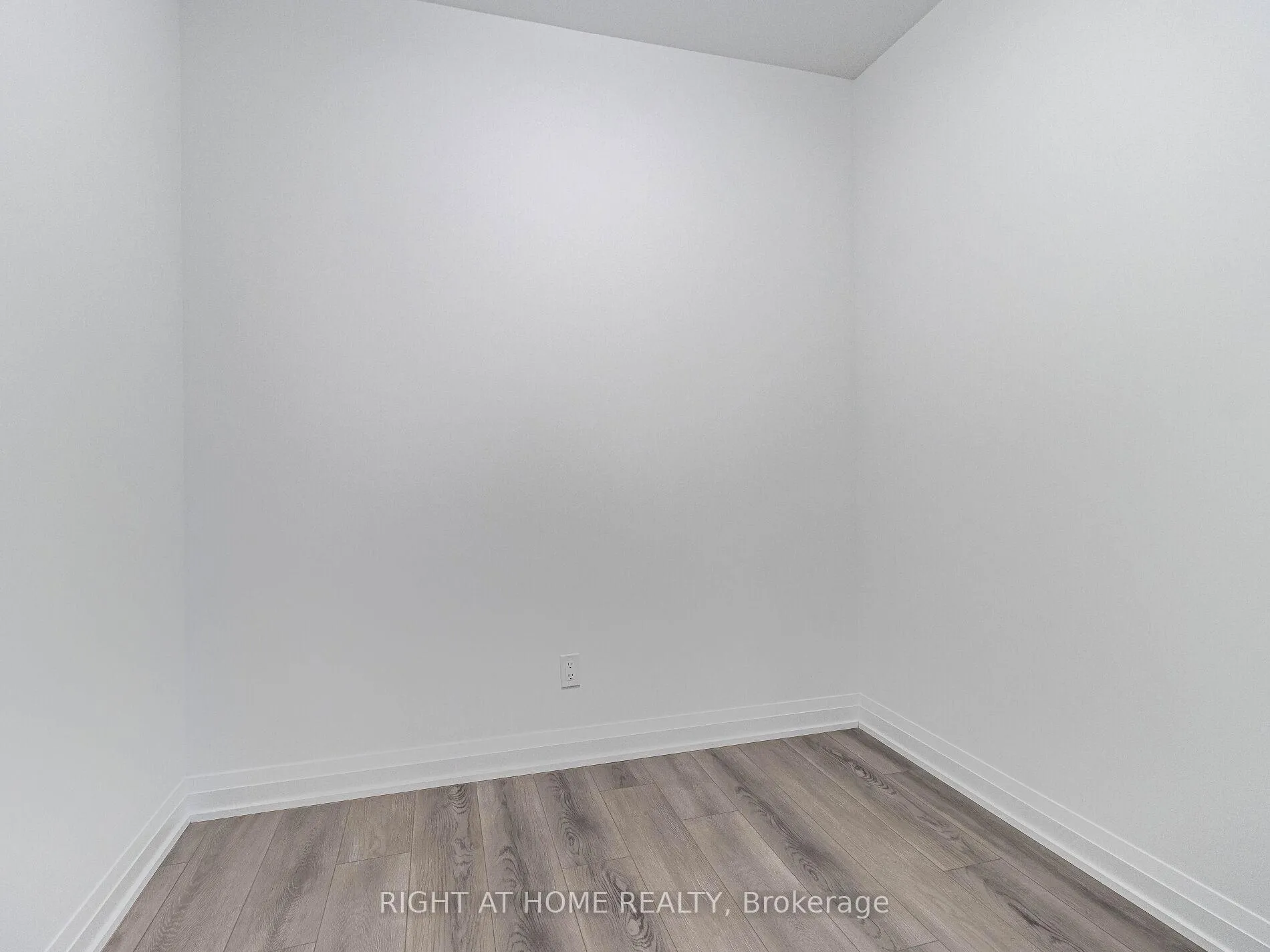 Photo 17 of Unit 314, 286 Main Street, Toronto, East End-Danforth — HOMEH