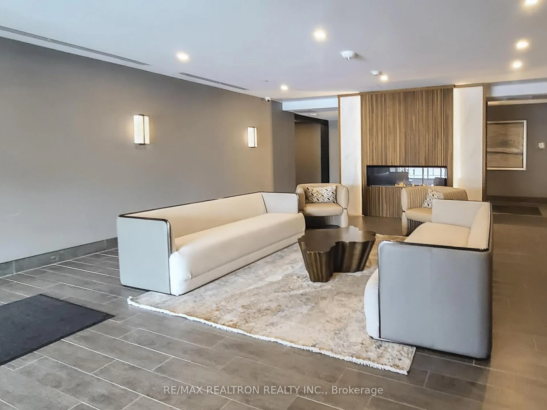 Photo 5 of Unit 610, 470 Dundas Street E, Hamilton, Waterdown — HOMEH