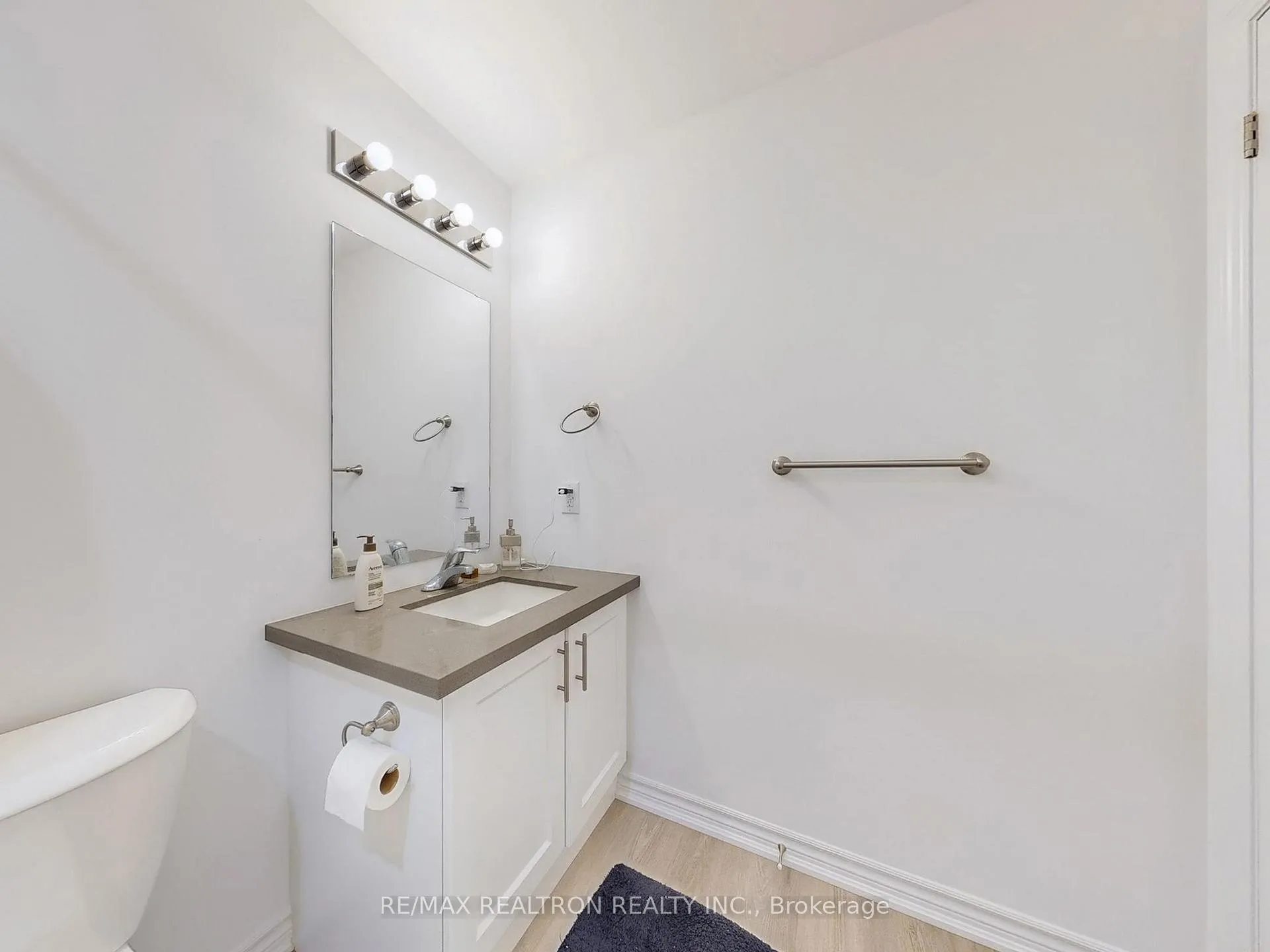 Photo 24 of Unit 610, 470 Dundas Street E, Hamilton, Waterdown — HOMEH