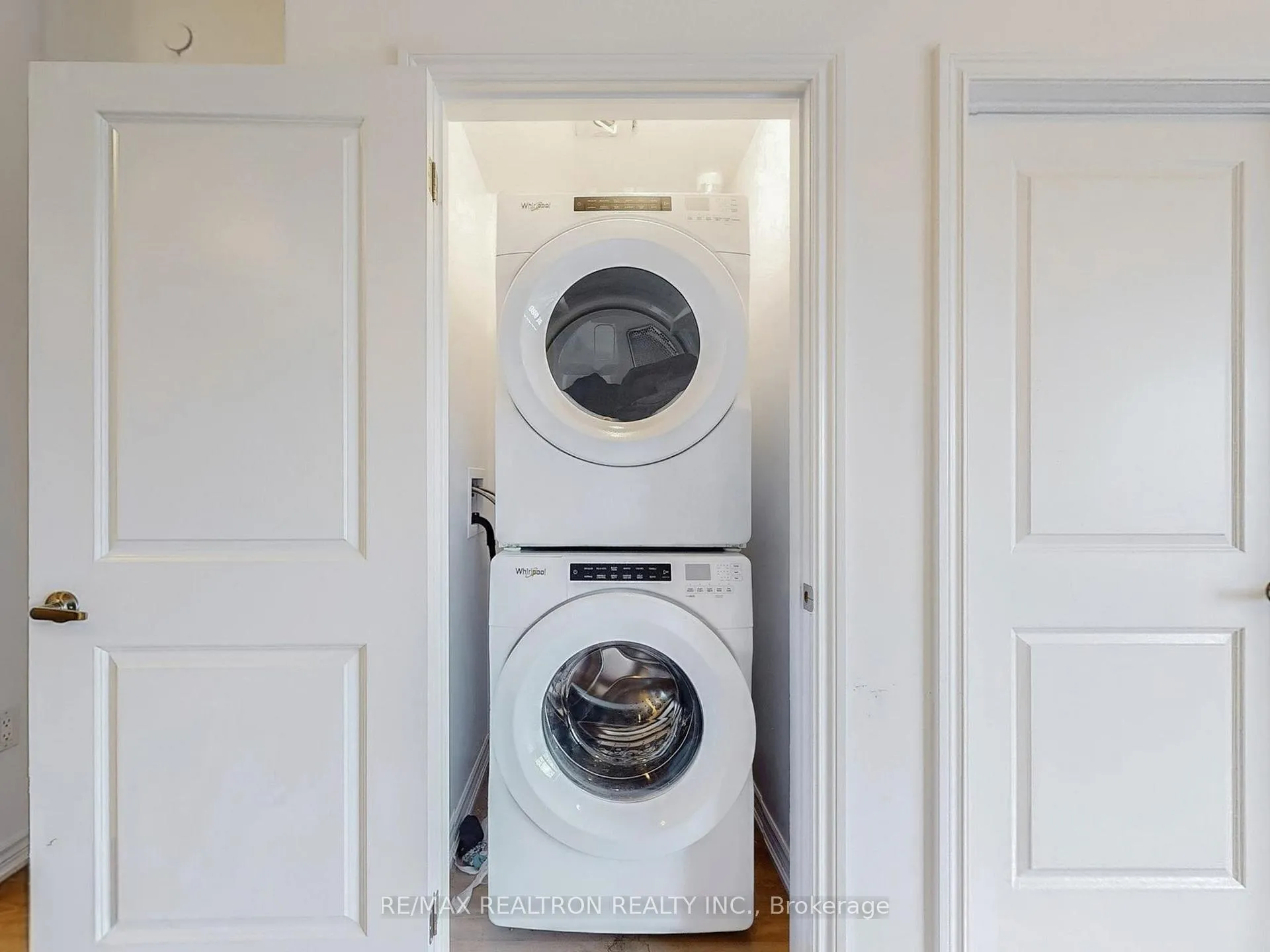Photo 26 of Unit 610, 470 Dundas Street E, Hamilton, Waterdown — HOMEH