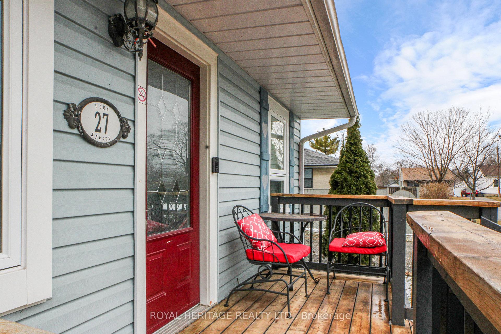 Photo 6 of 27 York Street, Ajax, Central — HOMEH