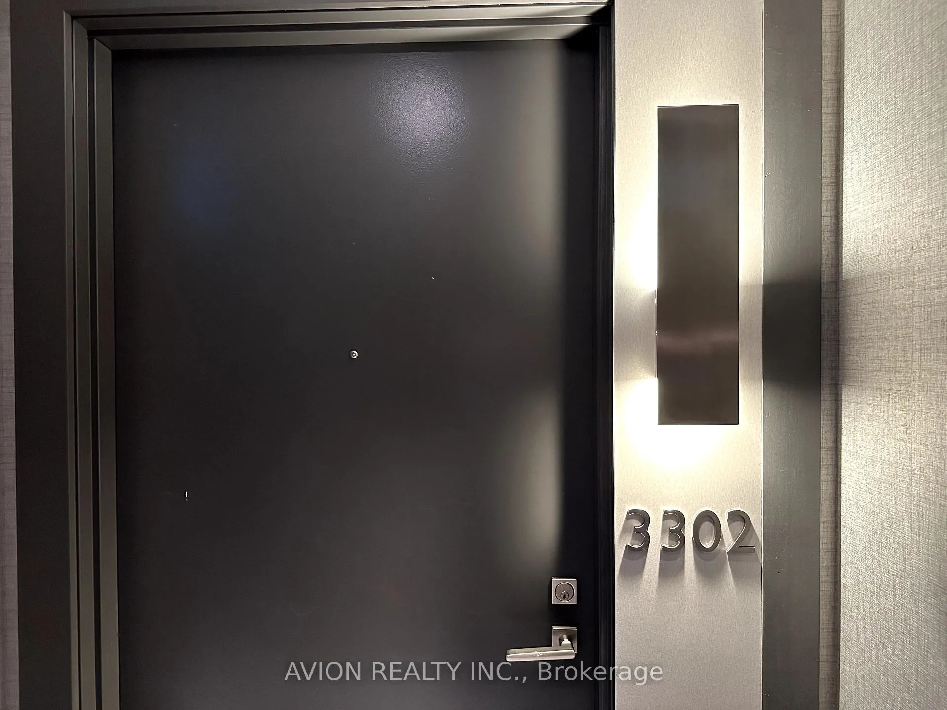 Photo 2 of Unit 3302, 2916 Hwy 7 Road, Vaughan, Concord — HOMEH