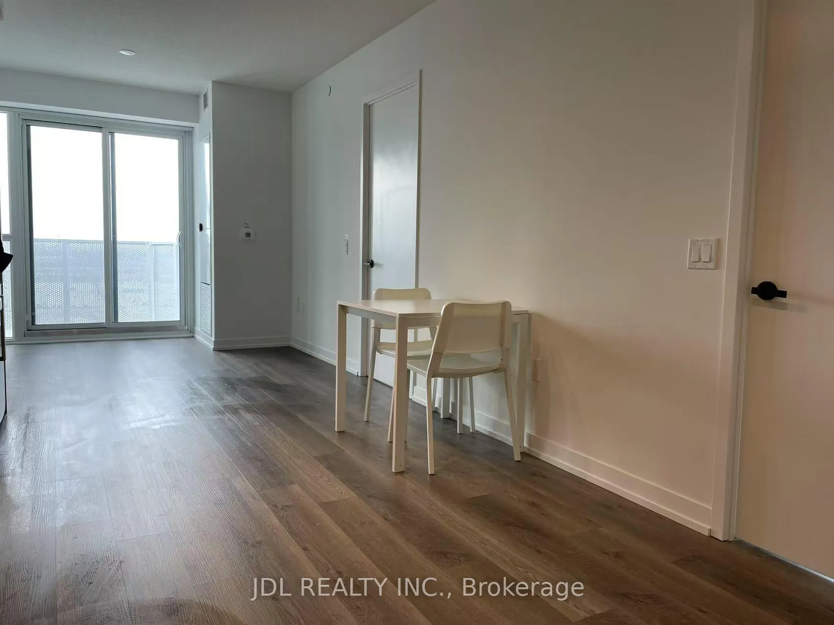 Photo 3 of Unit #1006 R1, 195 Commerce St, Vaughan, Vaughan Corporate Centre — HOMEH