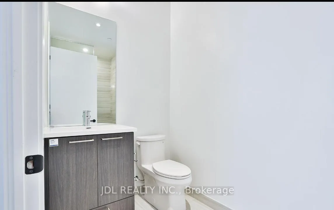 Photo 6 of Unit #1006 R1, 195 Commerce St, Vaughan, Vaughan Corporate Centre — HOMEH
