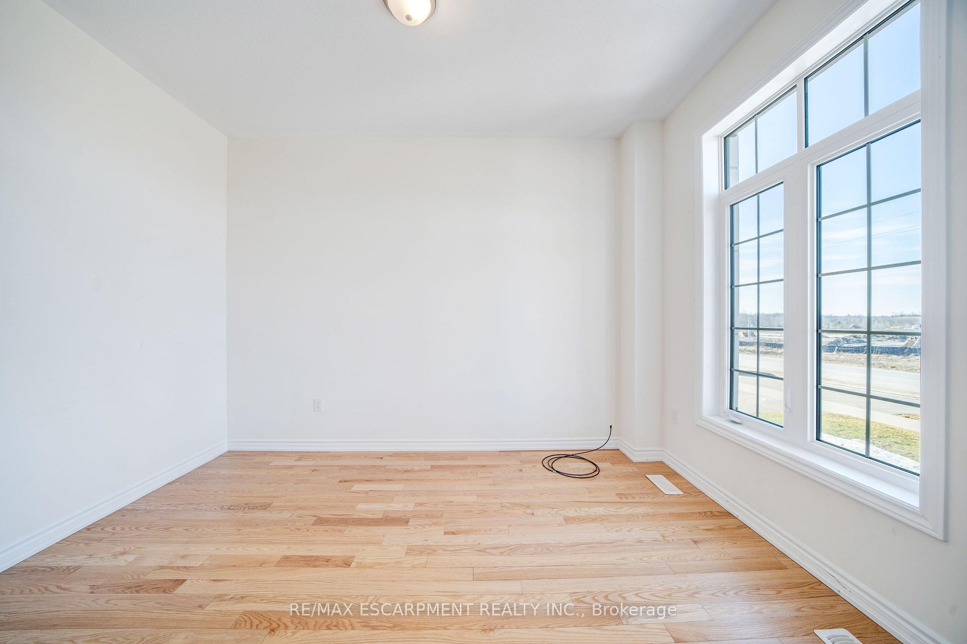 Photo 5 of 865 Fallis Line, Cavan Monaghan, Cavan Twp — HOMEH