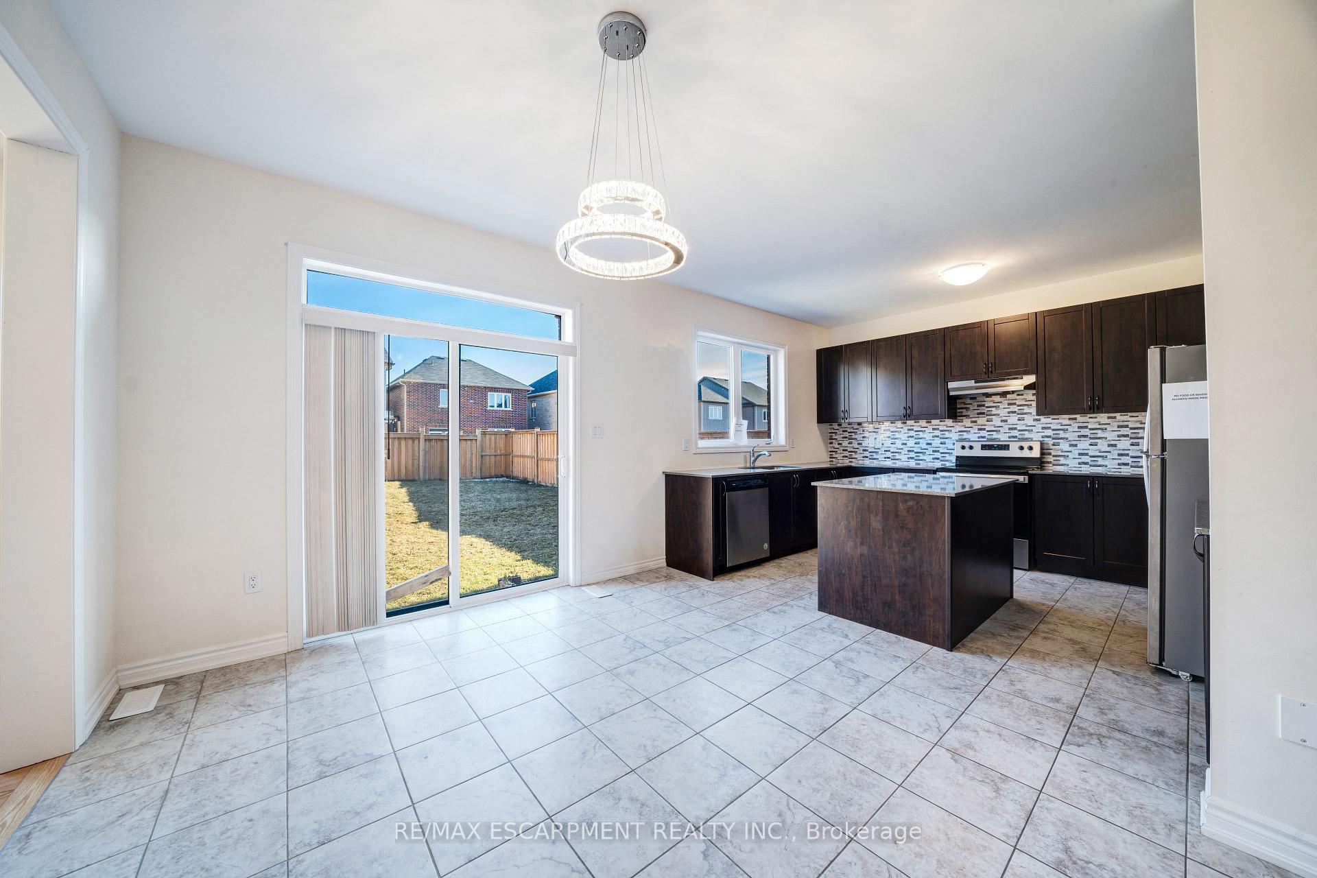 Photo 12 of 865 Fallis Line, Cavan Monaghan, Cavan Twp — HOMEH