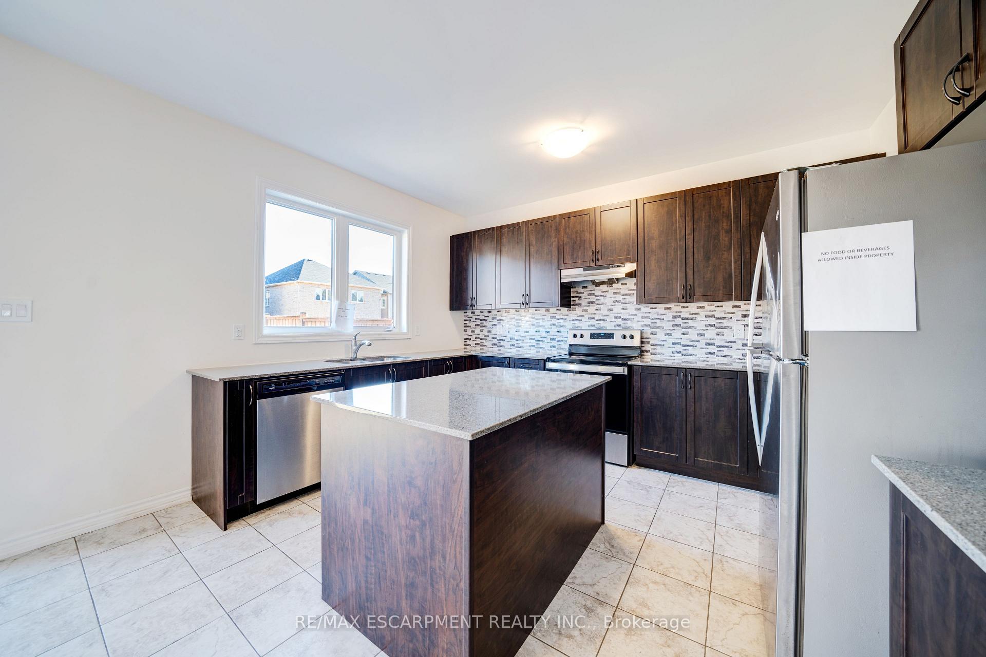 Photo 15 of 865 Fallis Line, Cavan Monaghan, Cavan Twp — HOMEH