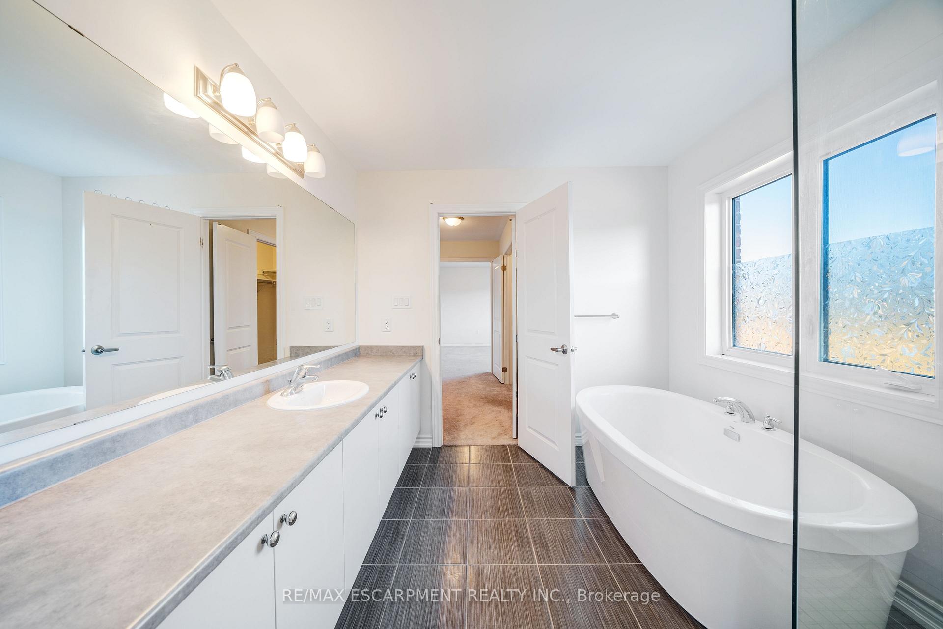 Photo 28 of 865 Fallis Line, Cavan Monaghan, Cavan Twp — HOMEH