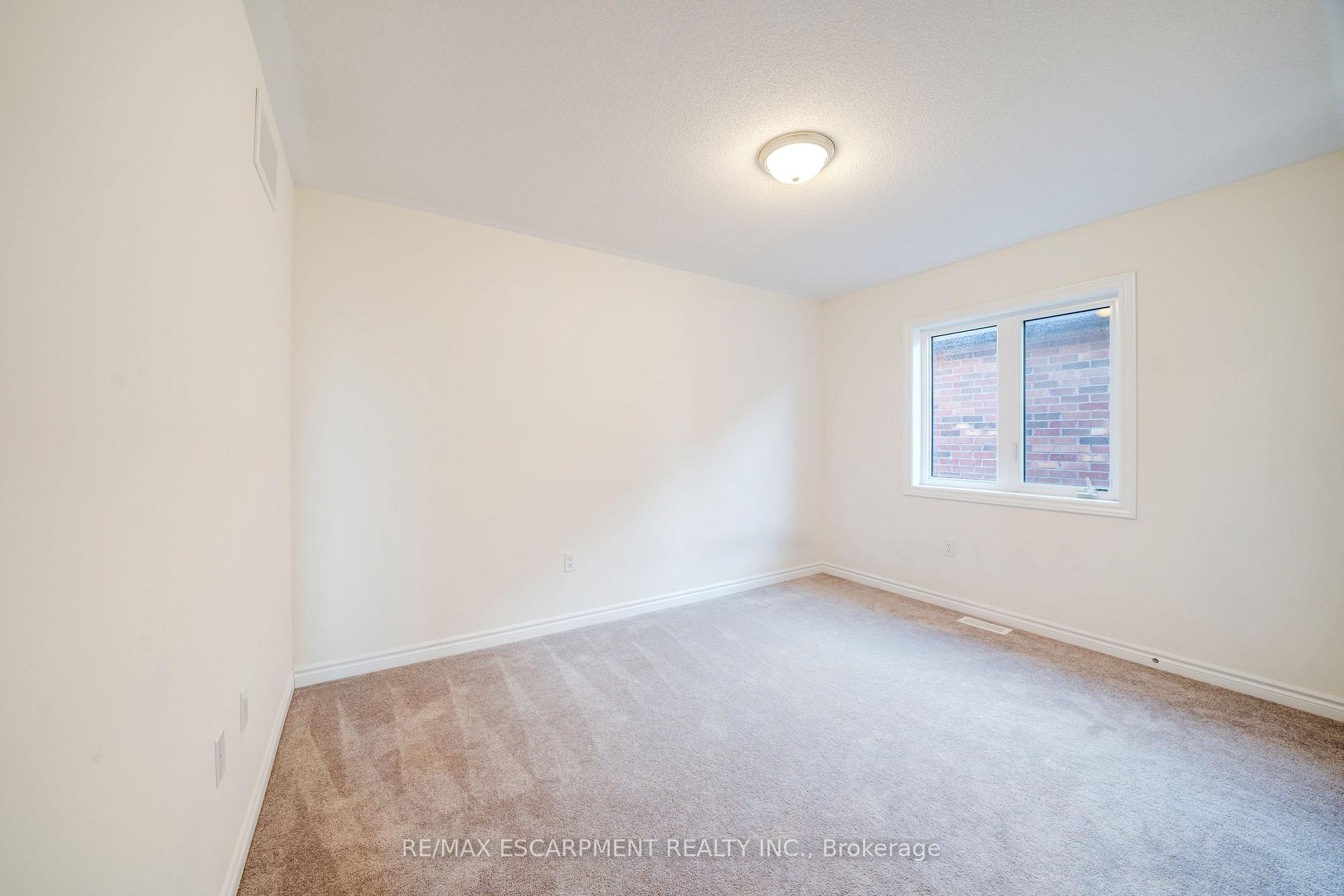 Photo 29 of 865 Fallis Line, Cavan Monaghan, Cavan Twp — HOMEH