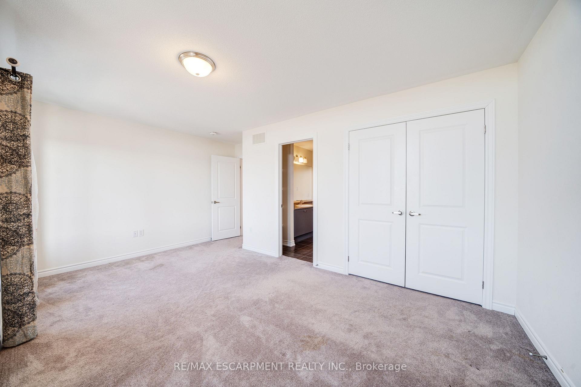 Photo 37 of 865 Fallis Line, Cavan Monaghan, Cavan Twp — HOMEH