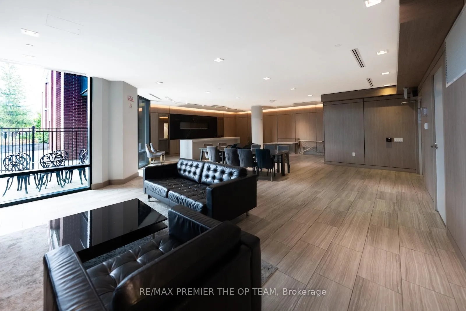 Photo 27 of Unit 814, 4800 Highway 7, Vaughan, East Woodbridge — HOMEH