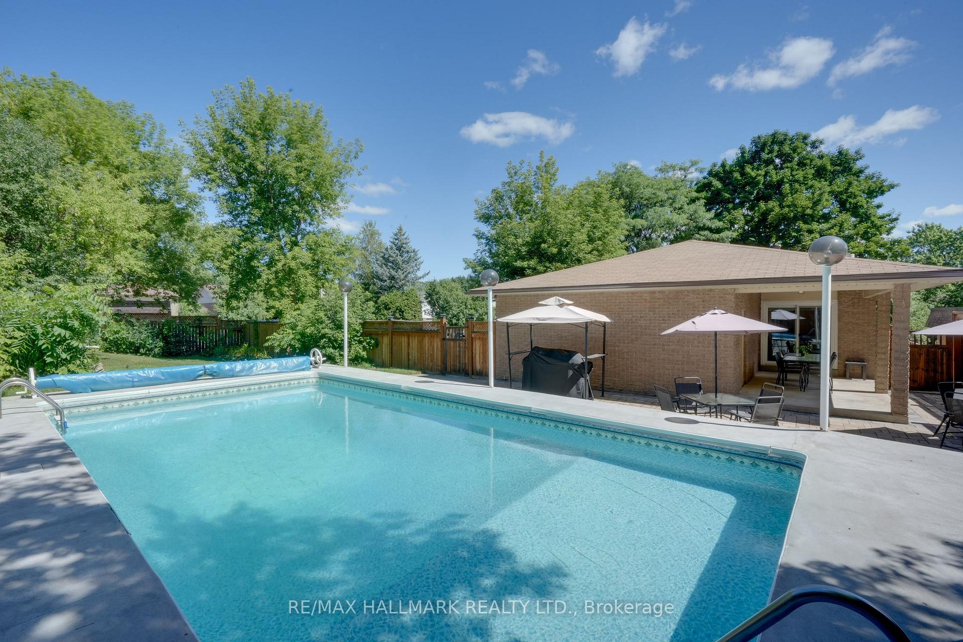 Photo 19 of 211 Foundry Street, Caledon, Bolton West — HOMEH