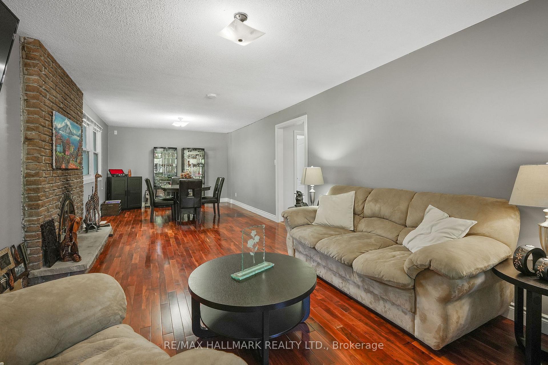 Photo 20 of 211 Foundry Street, Caledon, Bolton West — HOMEH