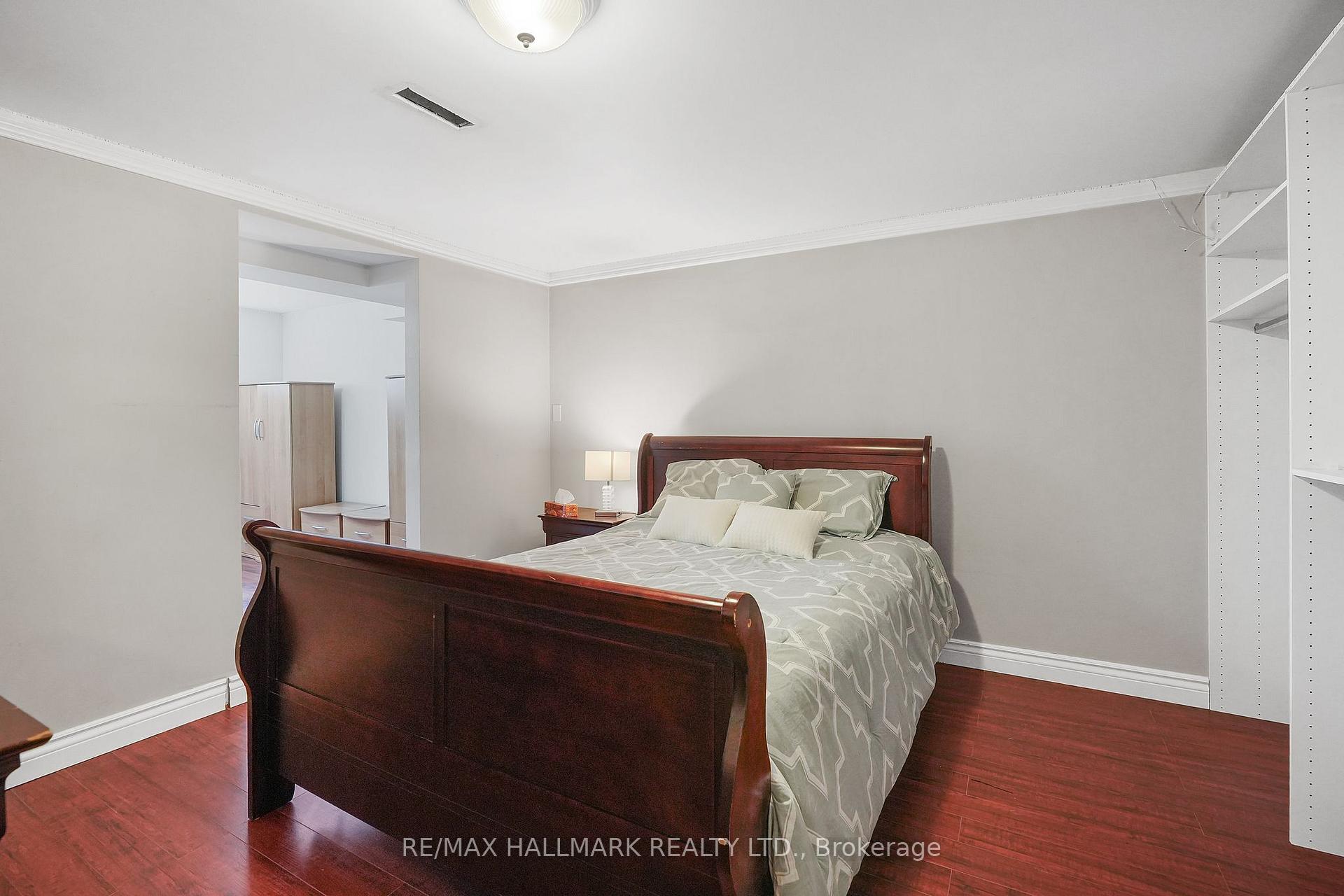 Photo 32 of 211 Foundry Street, Caledon, Bolton West — HOMEH