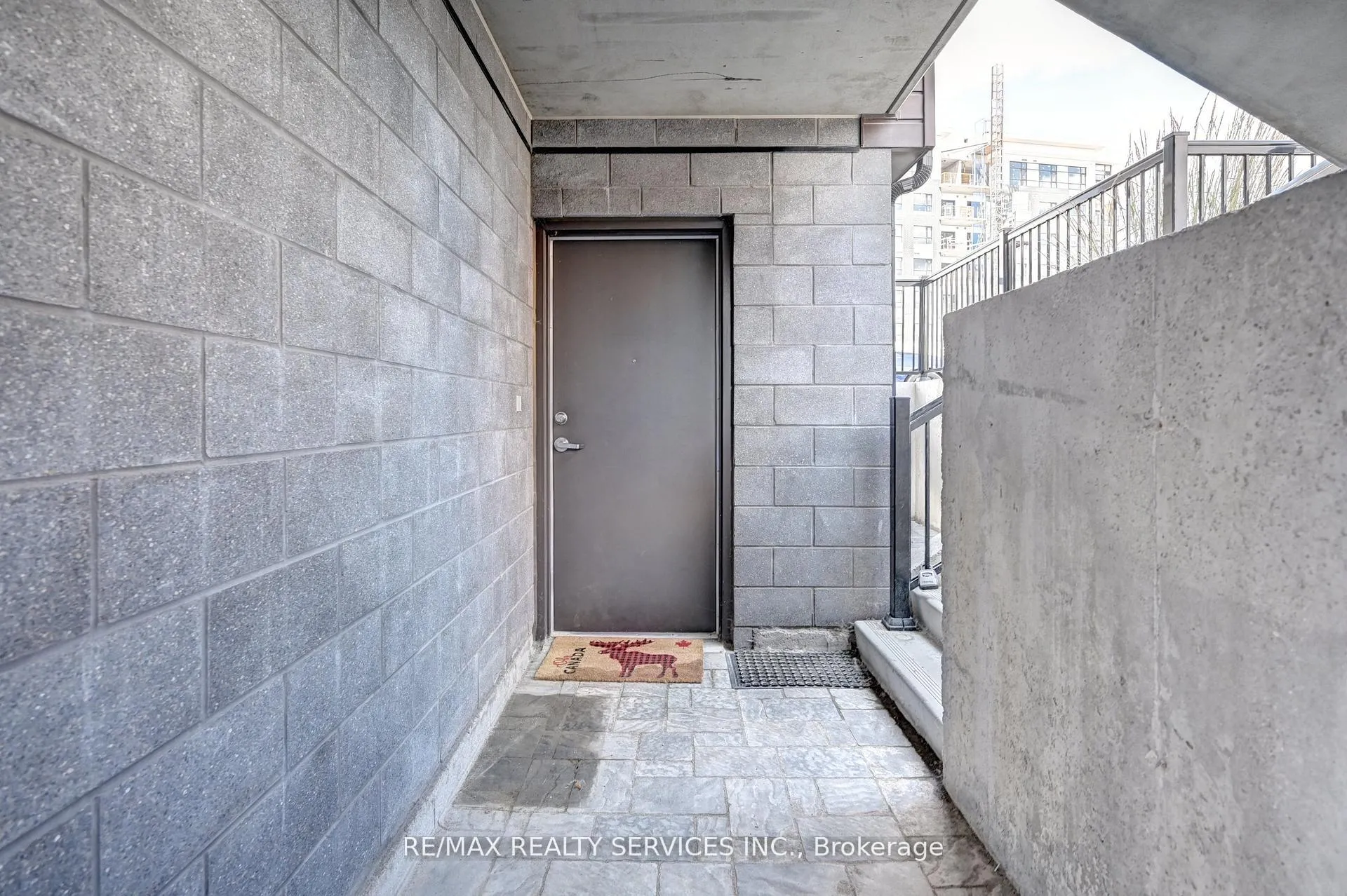 Photo 2 of Unit B9, 10 Palace Street, Kitchener — HOMEH
