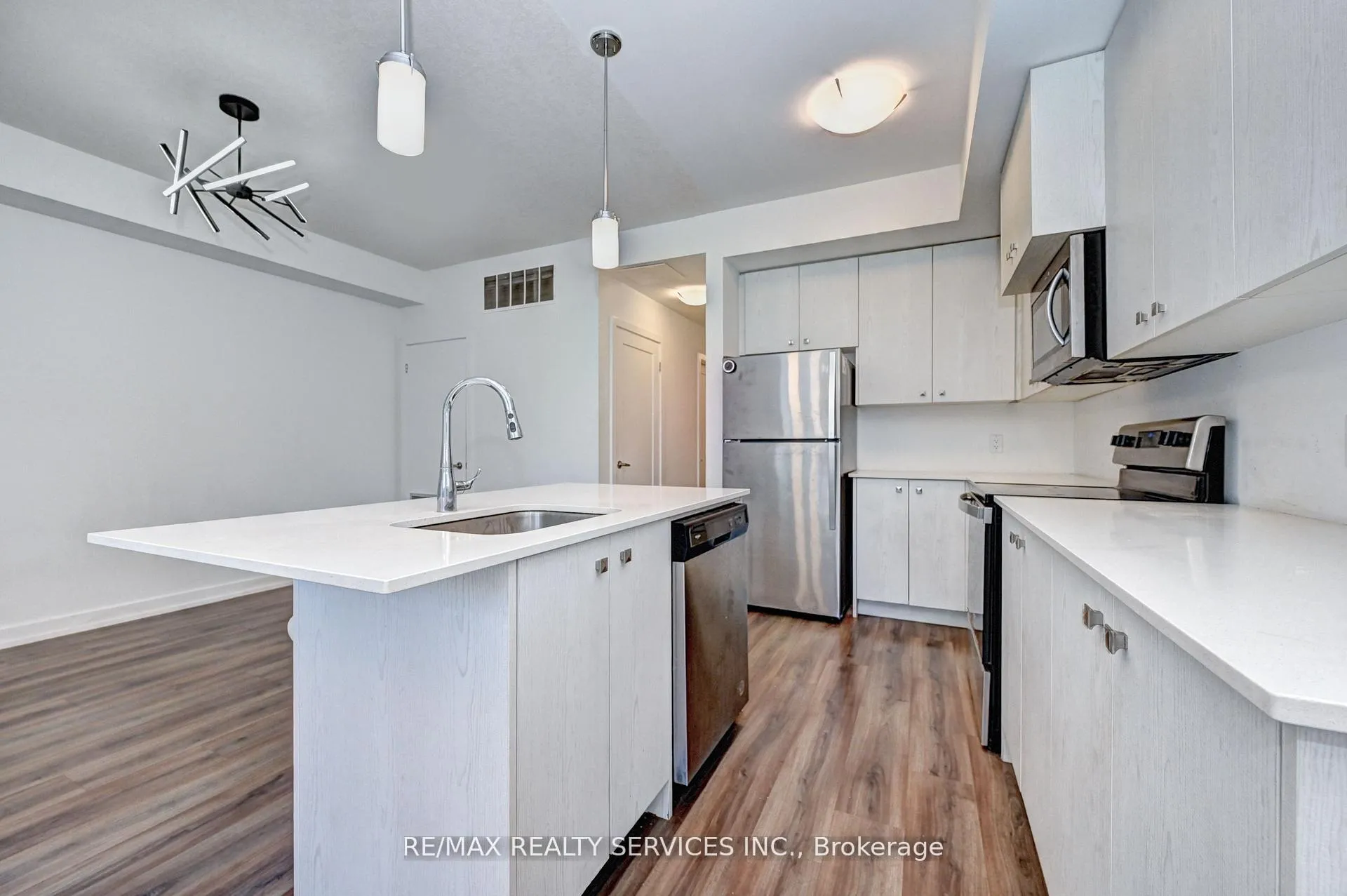 Photo 13 of Unit B9, 10 Palace Street, Kitchener — HOMEH