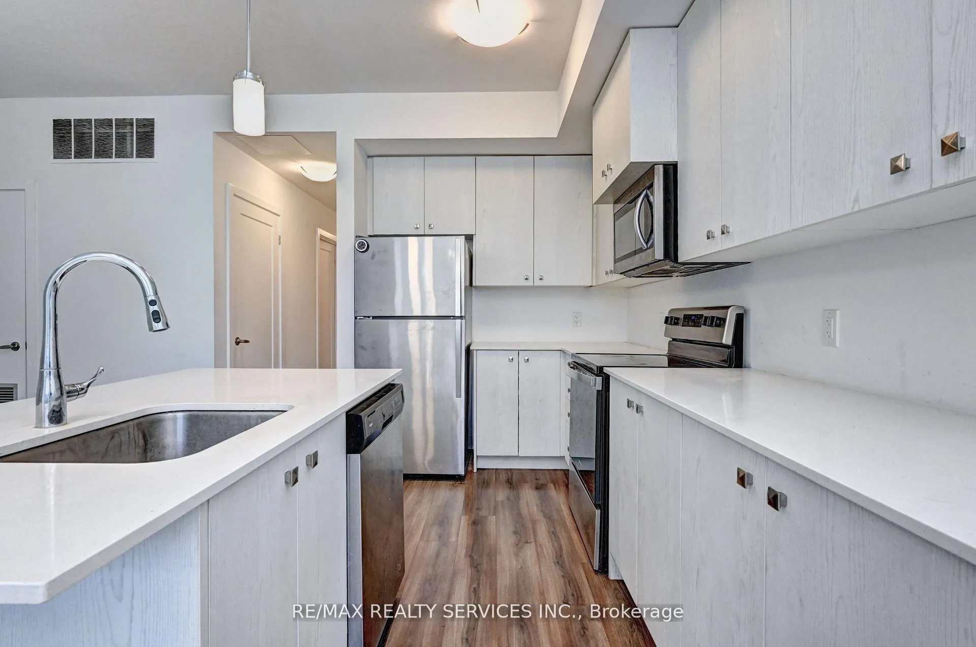 Photo 21 of Unit B9, 10 Palace Street, Kitchener — HOMEH