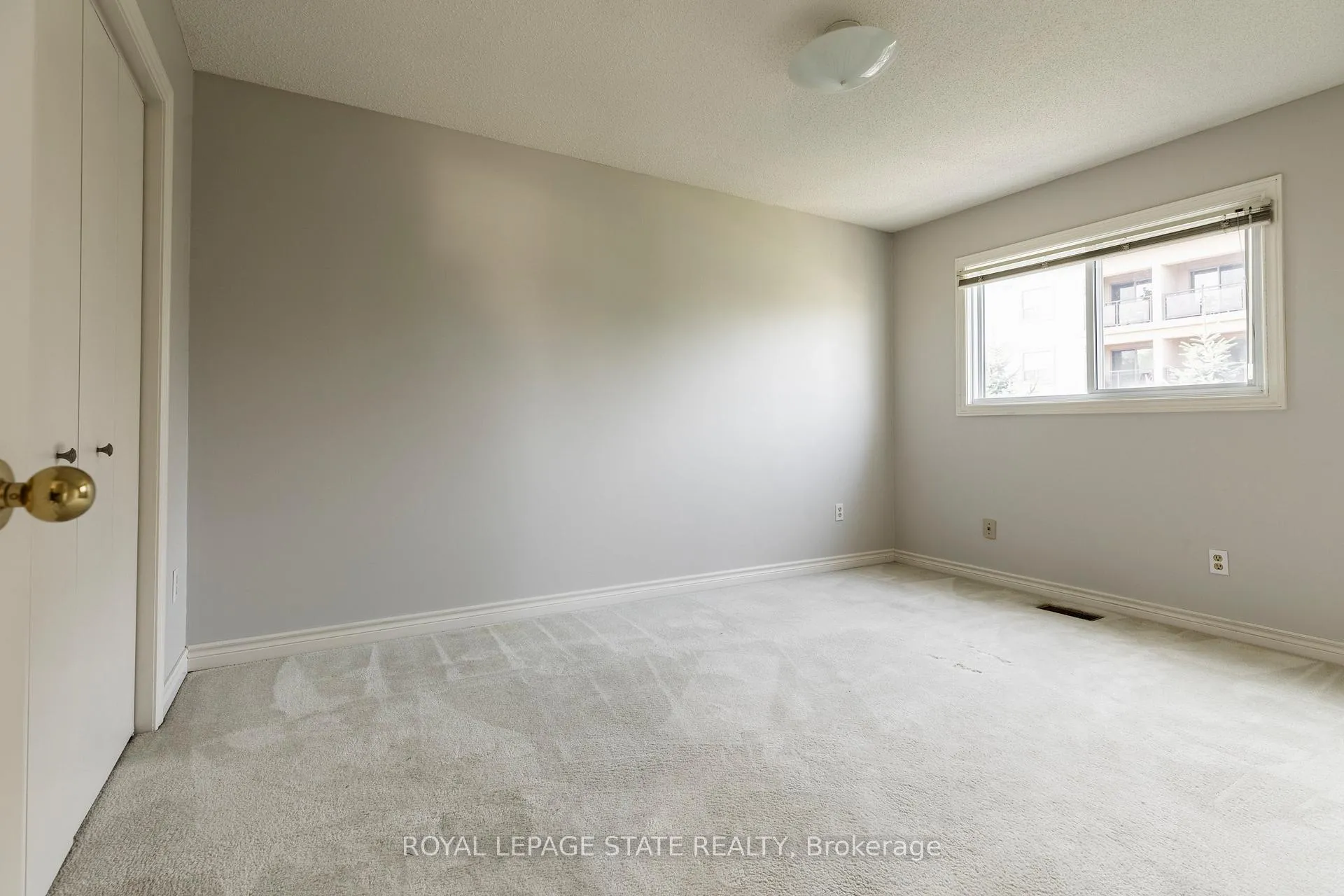 Photo 30 of Unit 9, 1475 Upper Gage Avenue, Hamilton, Templemead — HOMEH