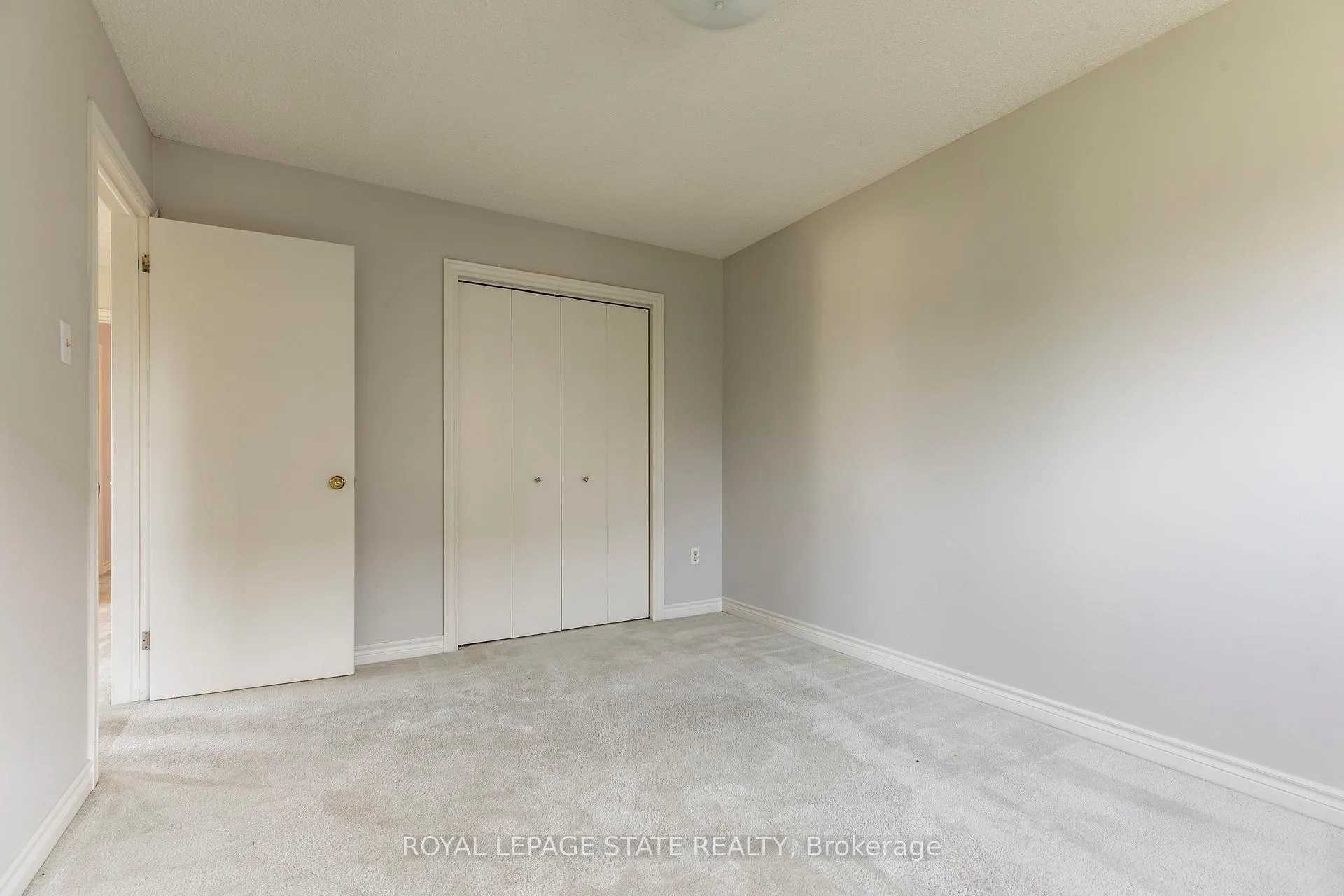 Photo 31 of Unit 9, 1475 Upper Gage Avenue, Hamilton, Templemead — HOMEH