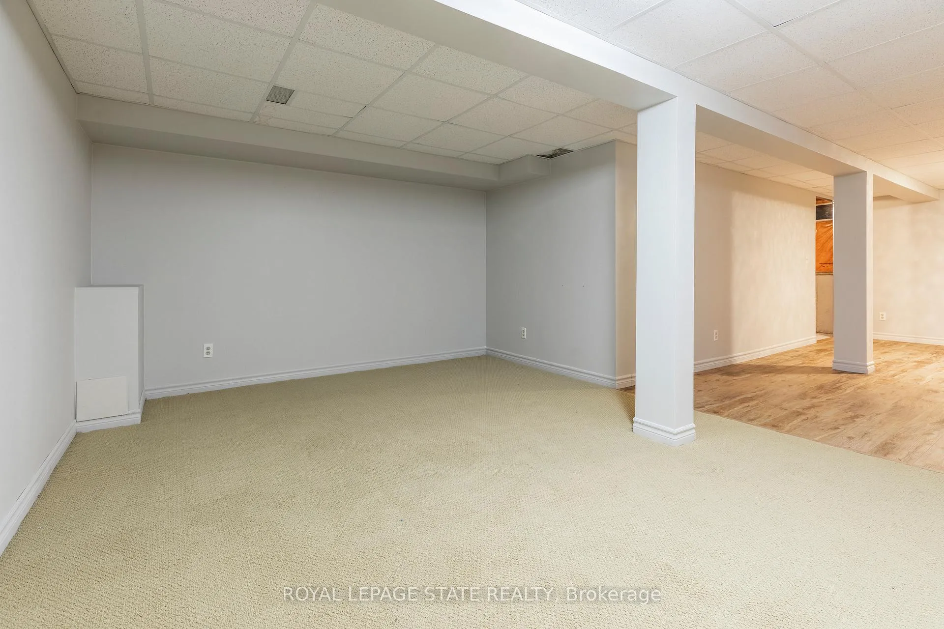 Photo 35 of Unit 9, 1475 Upper Gage Avenue, Hamilton, Templemead — HOMEH