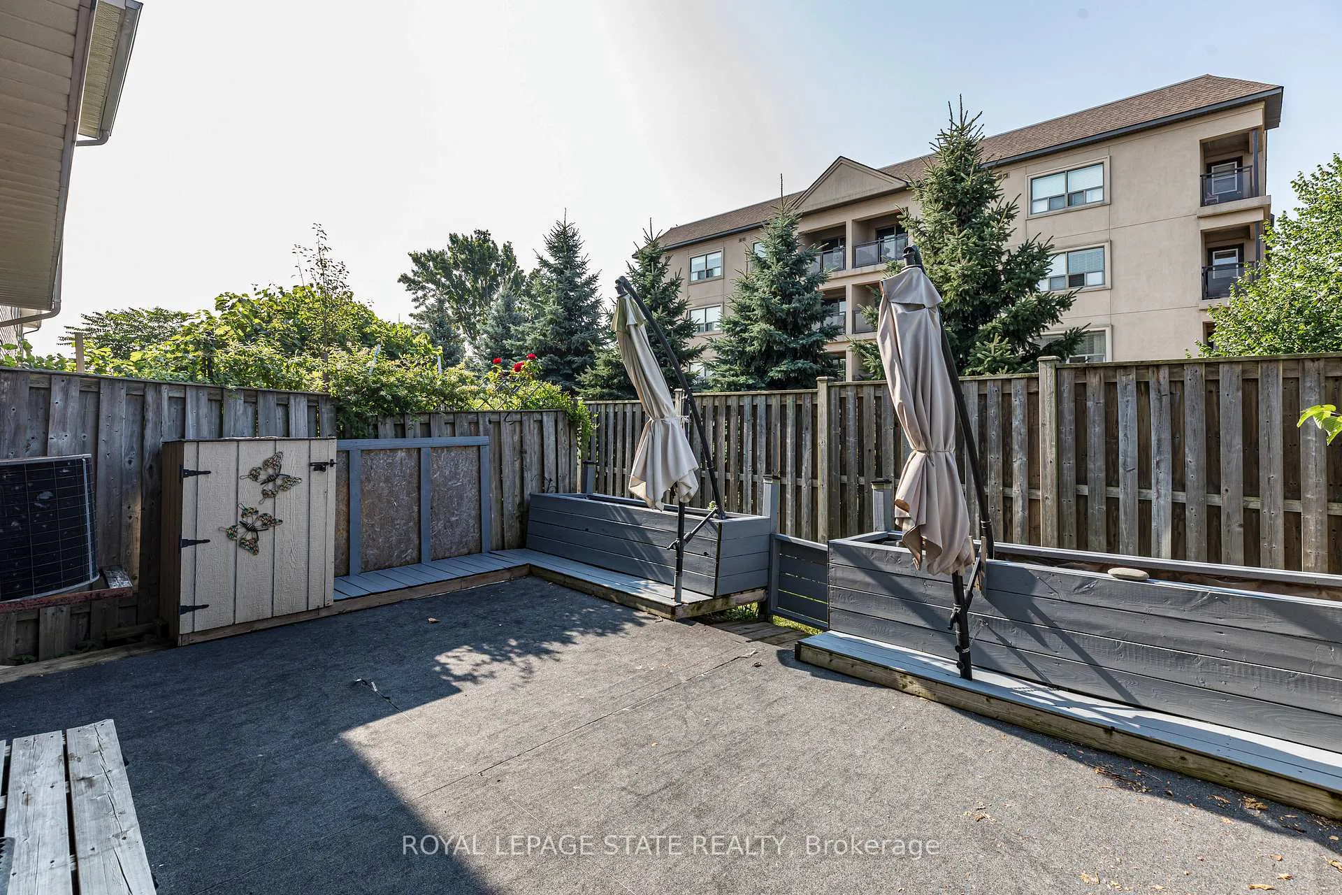 Photo 37 of Unit 9, 1475 Upper Gage Avenue, Hamilton, Templemead — HOMEH