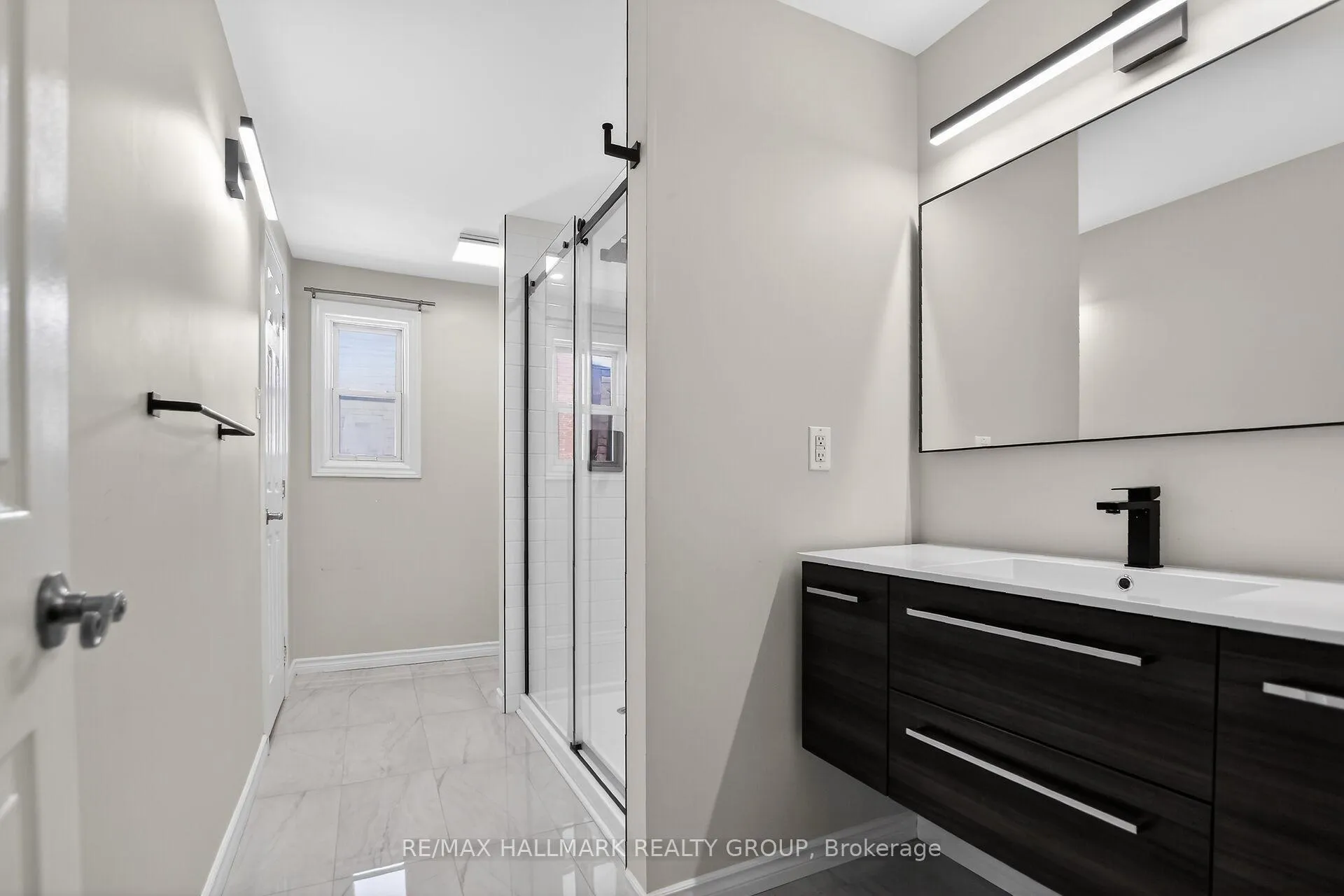 Photo 11 of 37 Priam Way, Ottawa, Westcliffe Estates — HOMEH