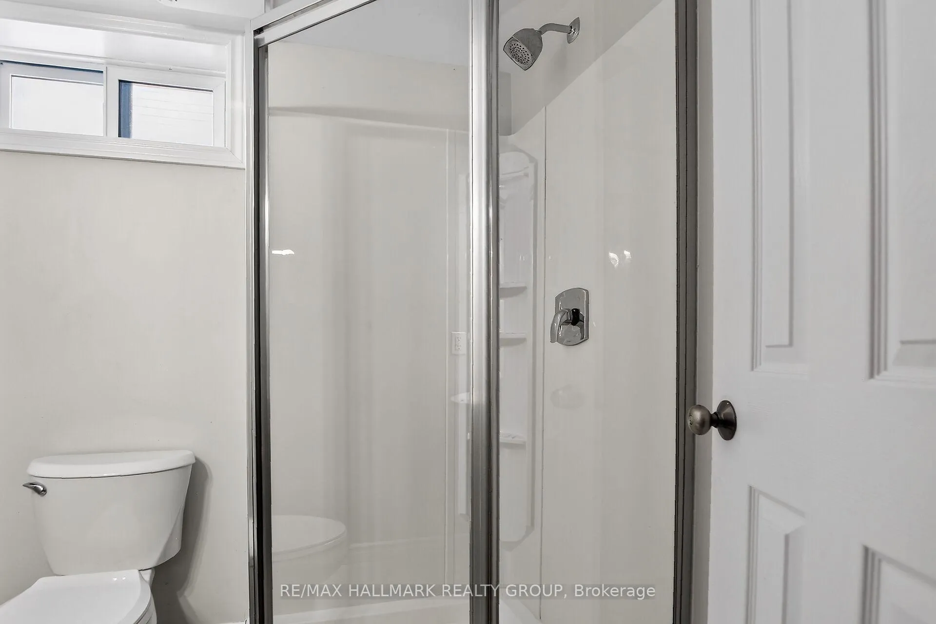 Photo 15 of 37 Priam Way, Ottawa, Westcliffe Estates — HOMEH