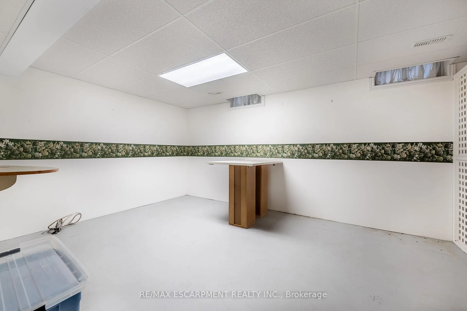 Photo 39 of Unit 8, 81 Valridge Drive, Hamilton, Ancaster — HOMEH