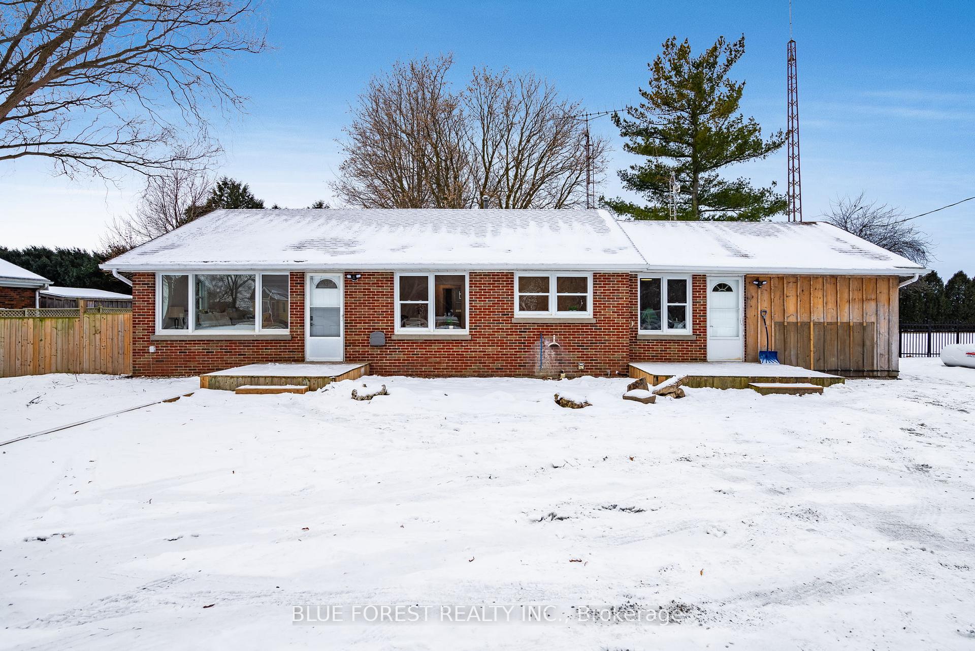 Photo 1 of 25172 St Clair Road, Chatham-Kent, Dover — HOMEH