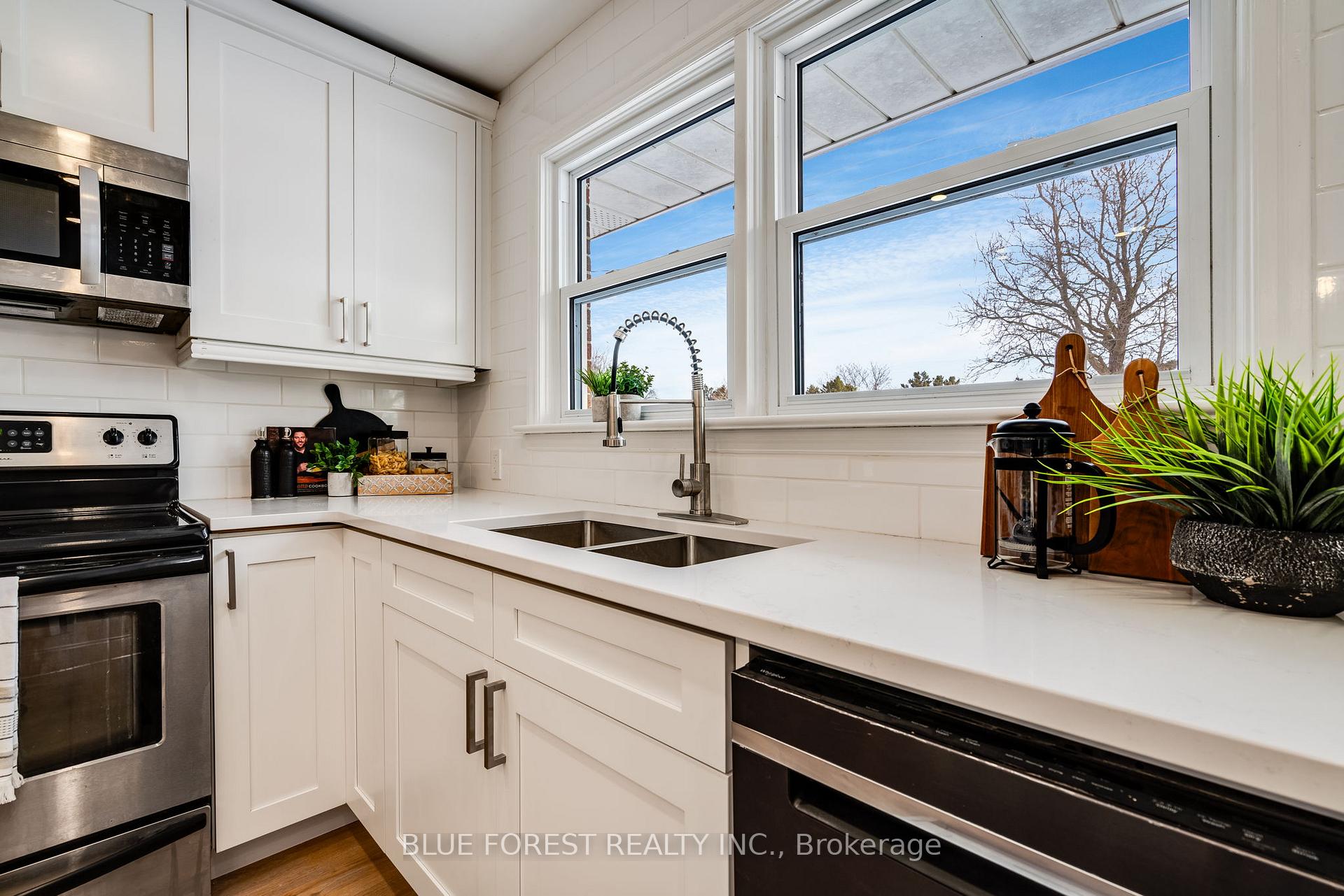 Photo 12 of 25172 St Clair Road, Chatham-Kent, Dover — HOMEH