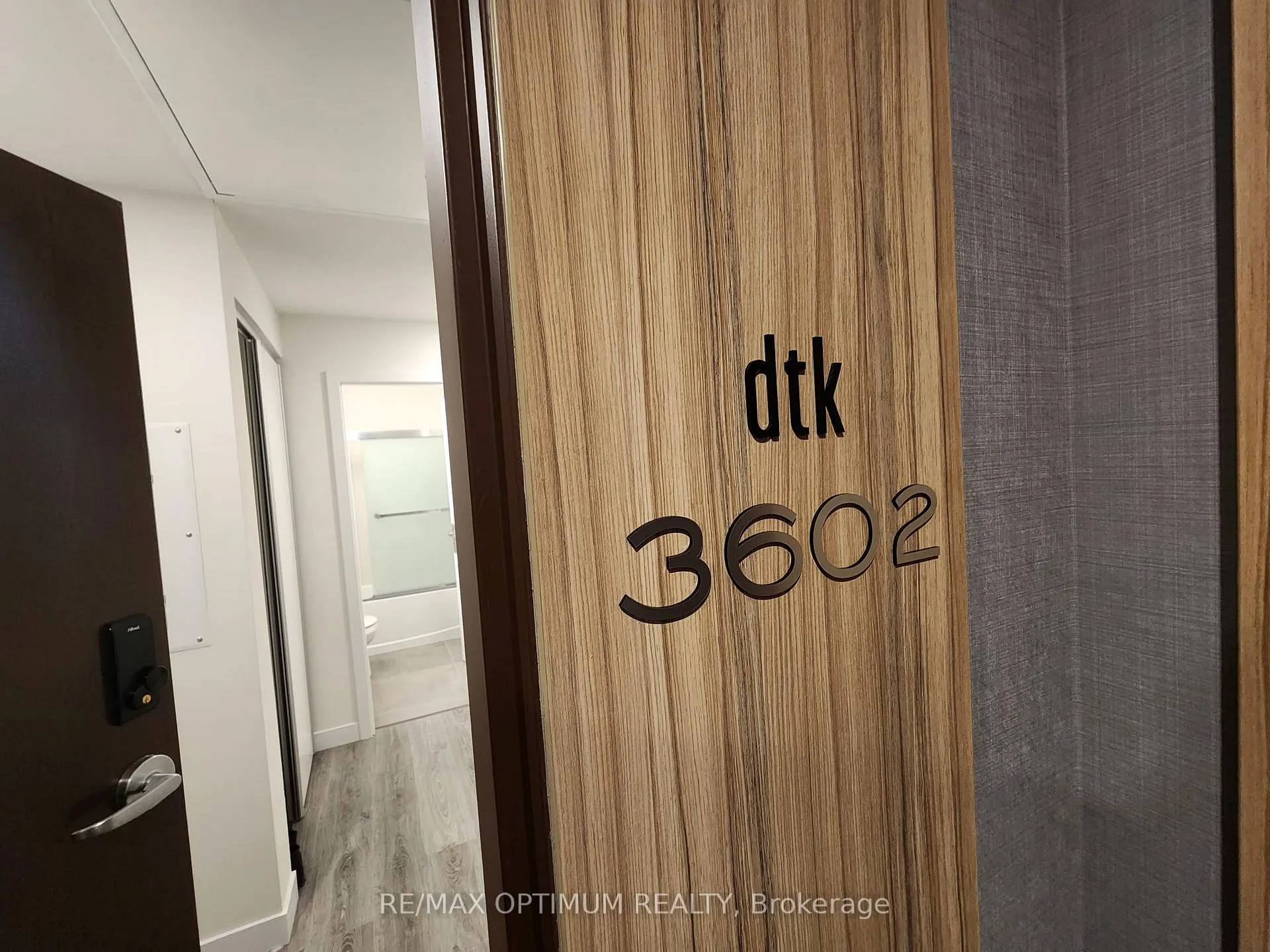 Photo 2 of Unit 3602, 60 Frederick Street, Kitchener, City Commercial Core — HOMEH