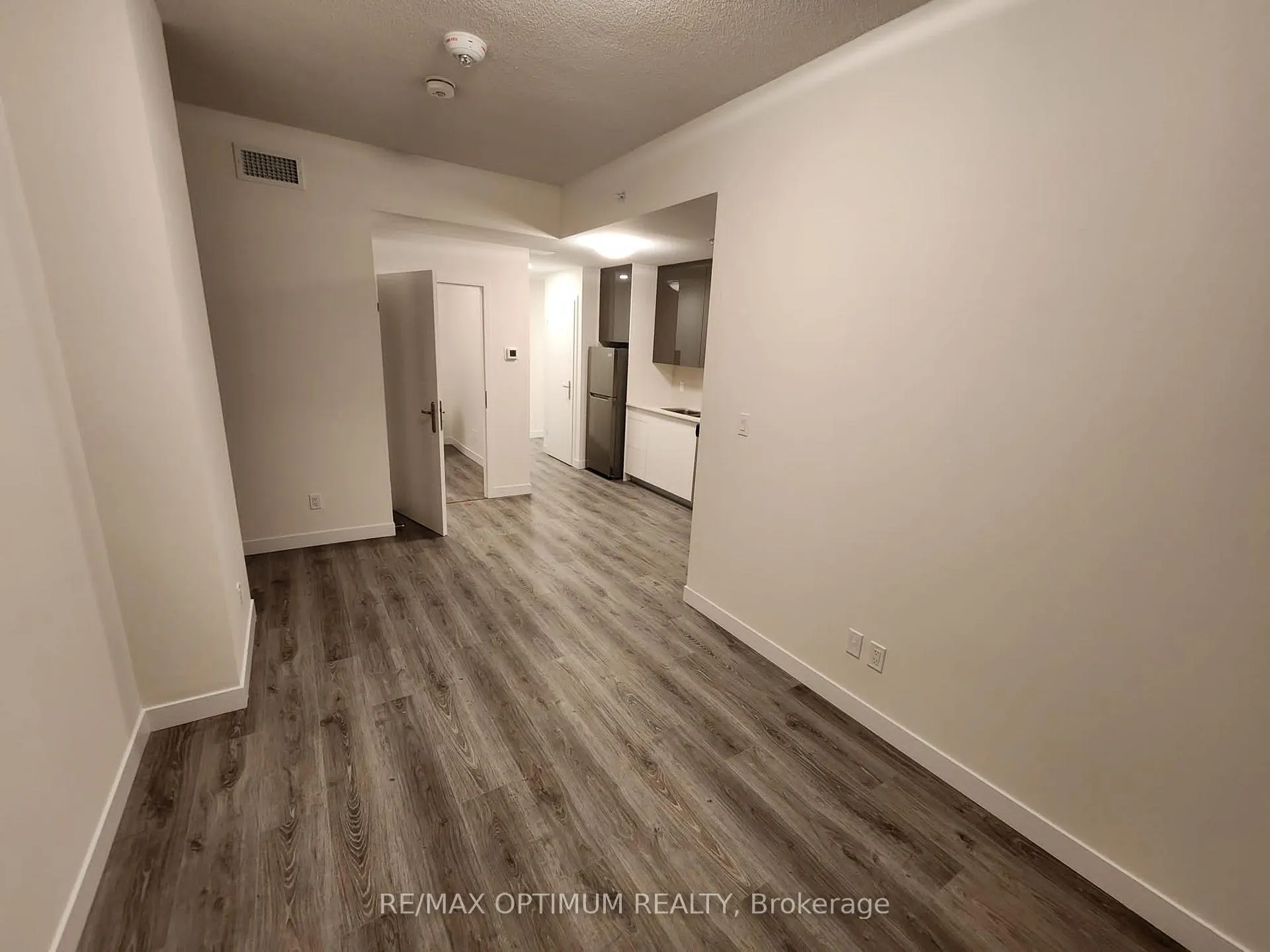 Photo 3 of Unit 3602, 60 Frederick Street, Kitchener, City Commercial Core — HOMEH