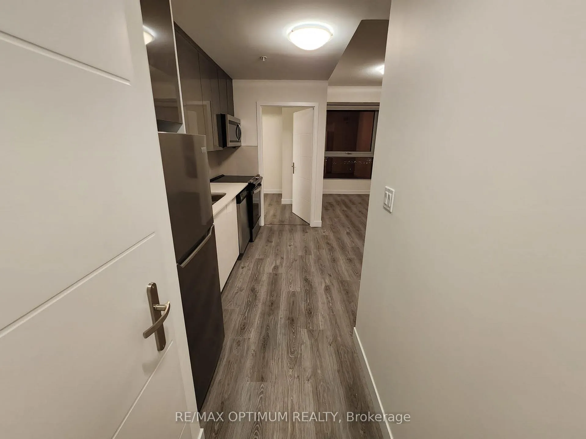 Photo 4 of Unit 3602, 60 Frederick Street, Kitchener, City Commercial Core — HOMEH