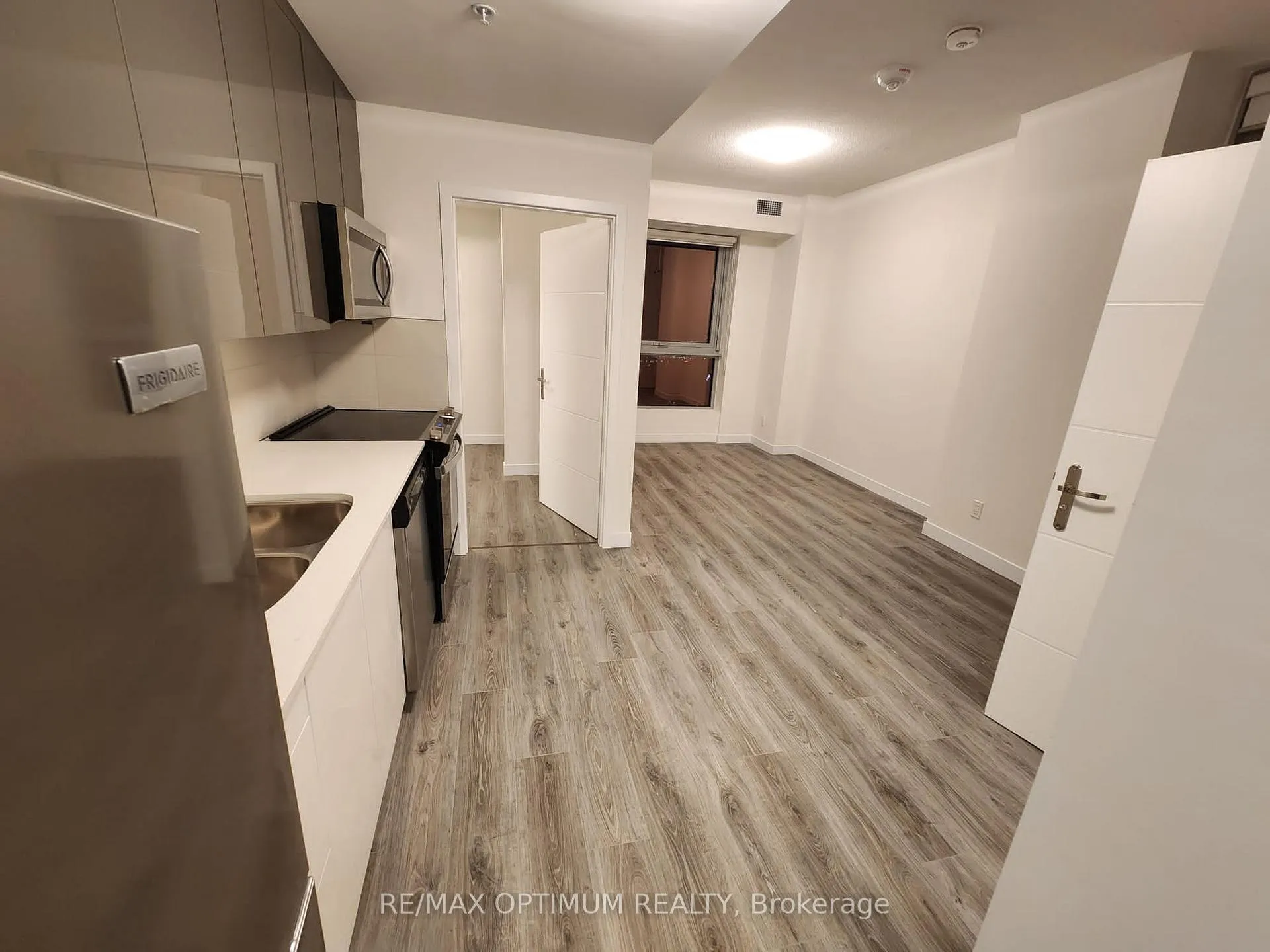 Photo 5 of Unit 3602, 60 Frederick Street, Kitchener, City Commercial Core — HOMEH