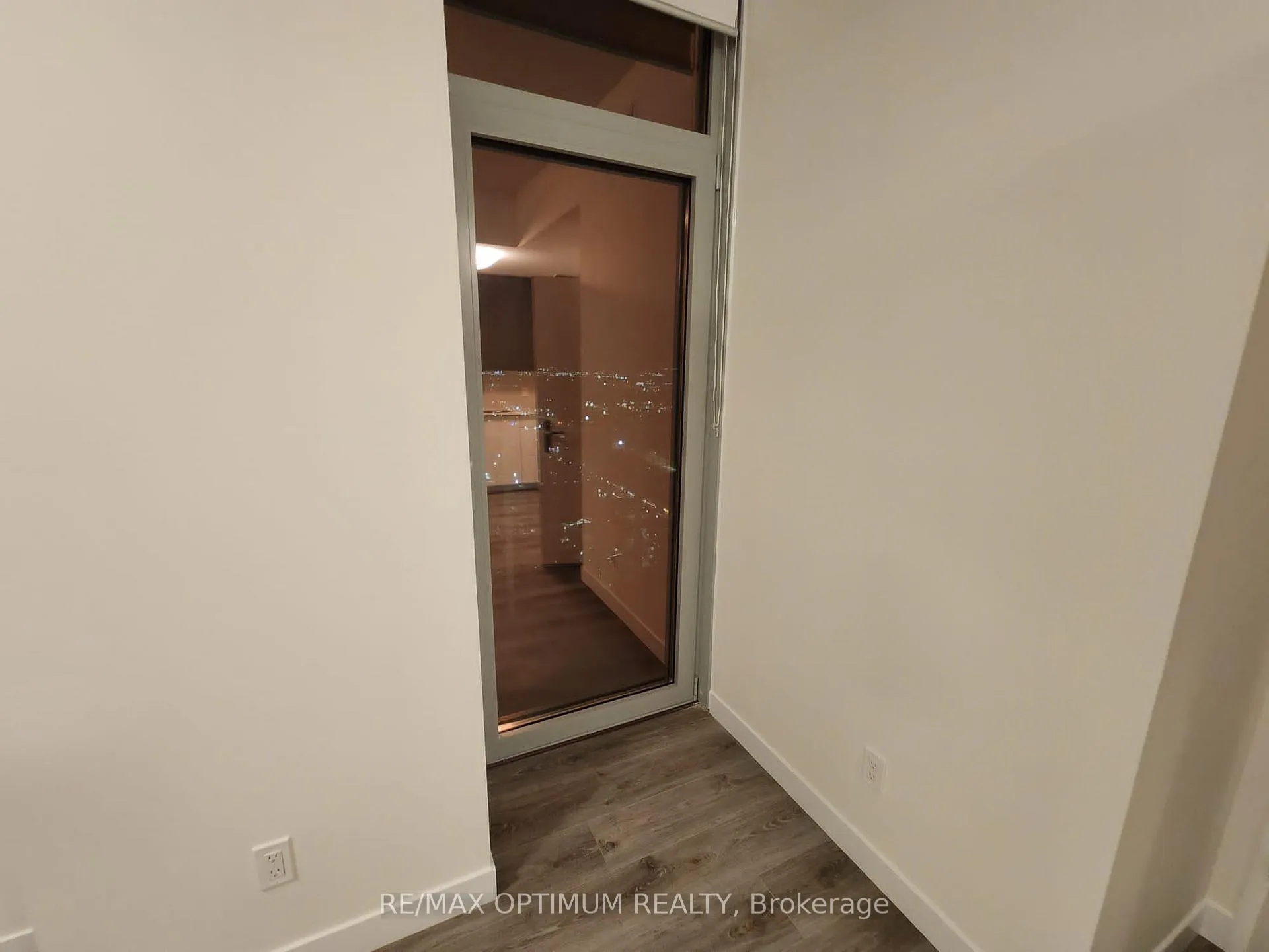 Photo 12 of Unit 3602, 60 Frederick Street, Kitchener, City Commercial Core — HOMEH